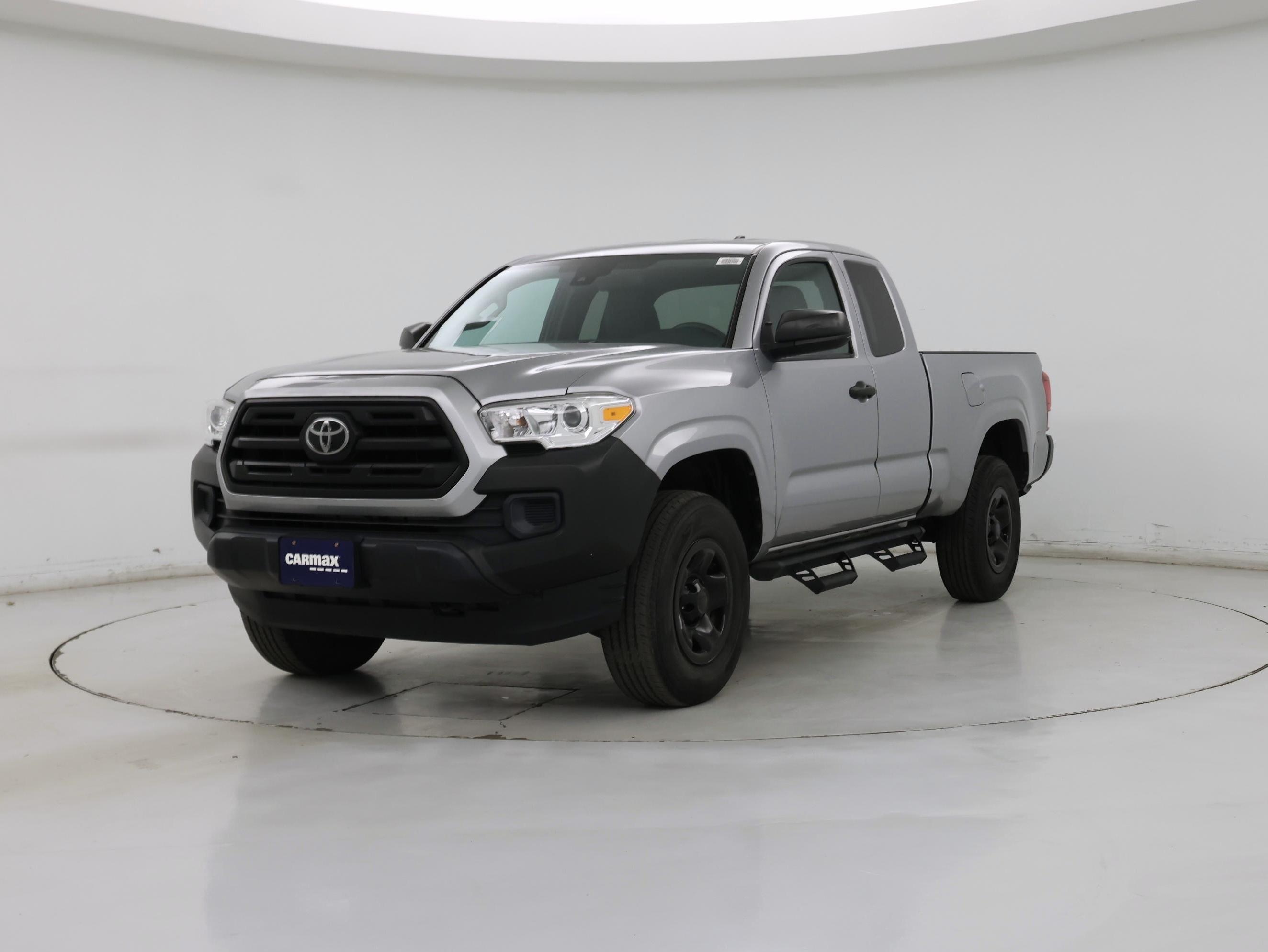 Thumbnail: 2019 Toyota Tacoma - 4