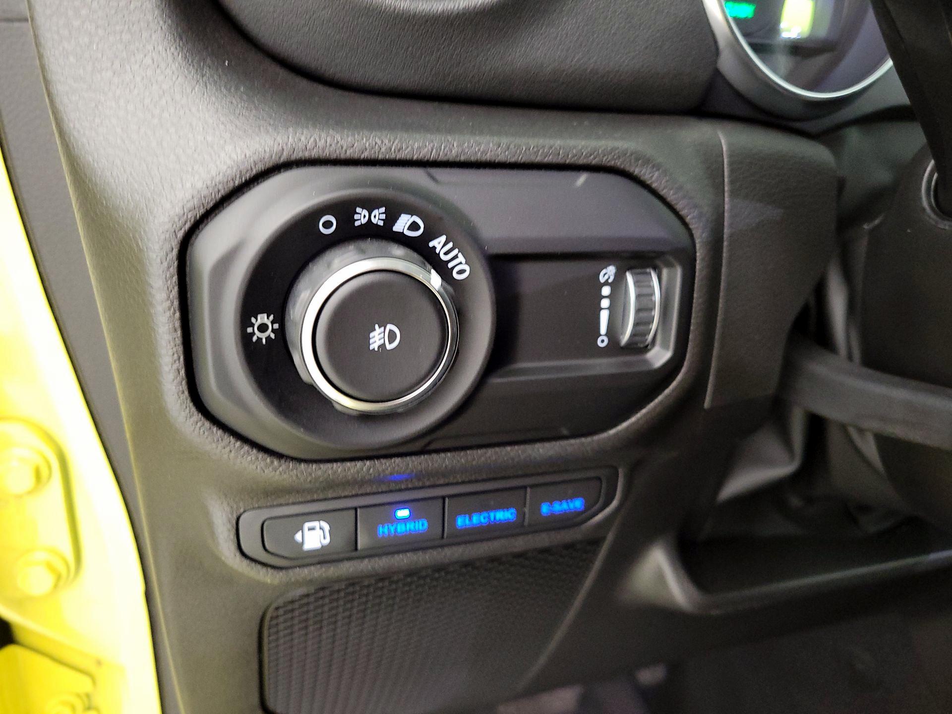 Thumbnail: 2023 Jeep Wrangler - 13