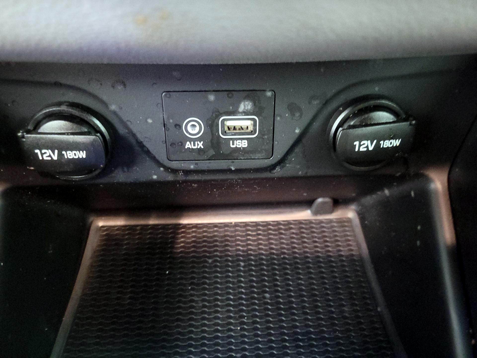 Thumbnail: 2020 Hyundai Tucson - 18