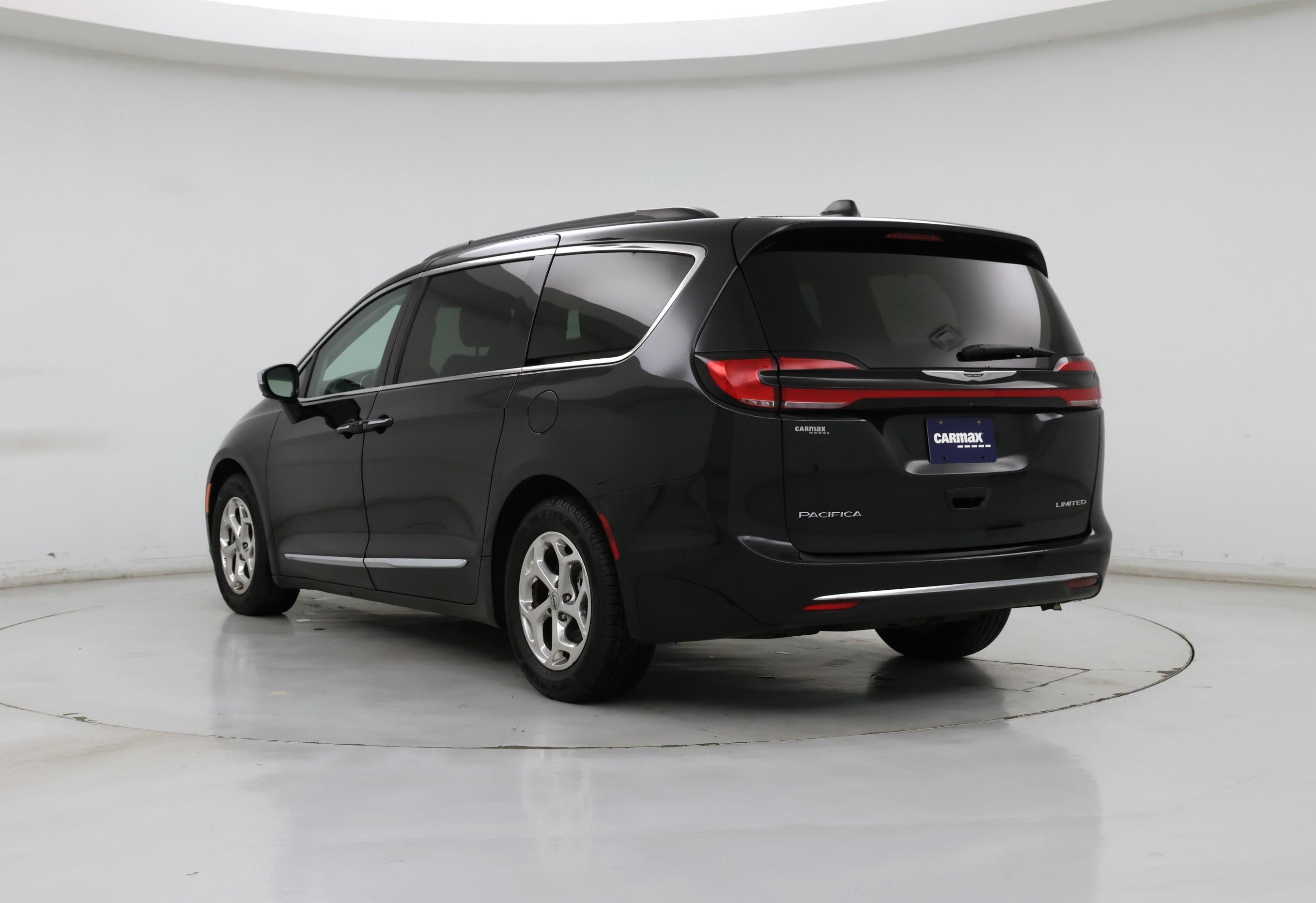 Thumbnail: 2022 Chrysler Pacifica - 2