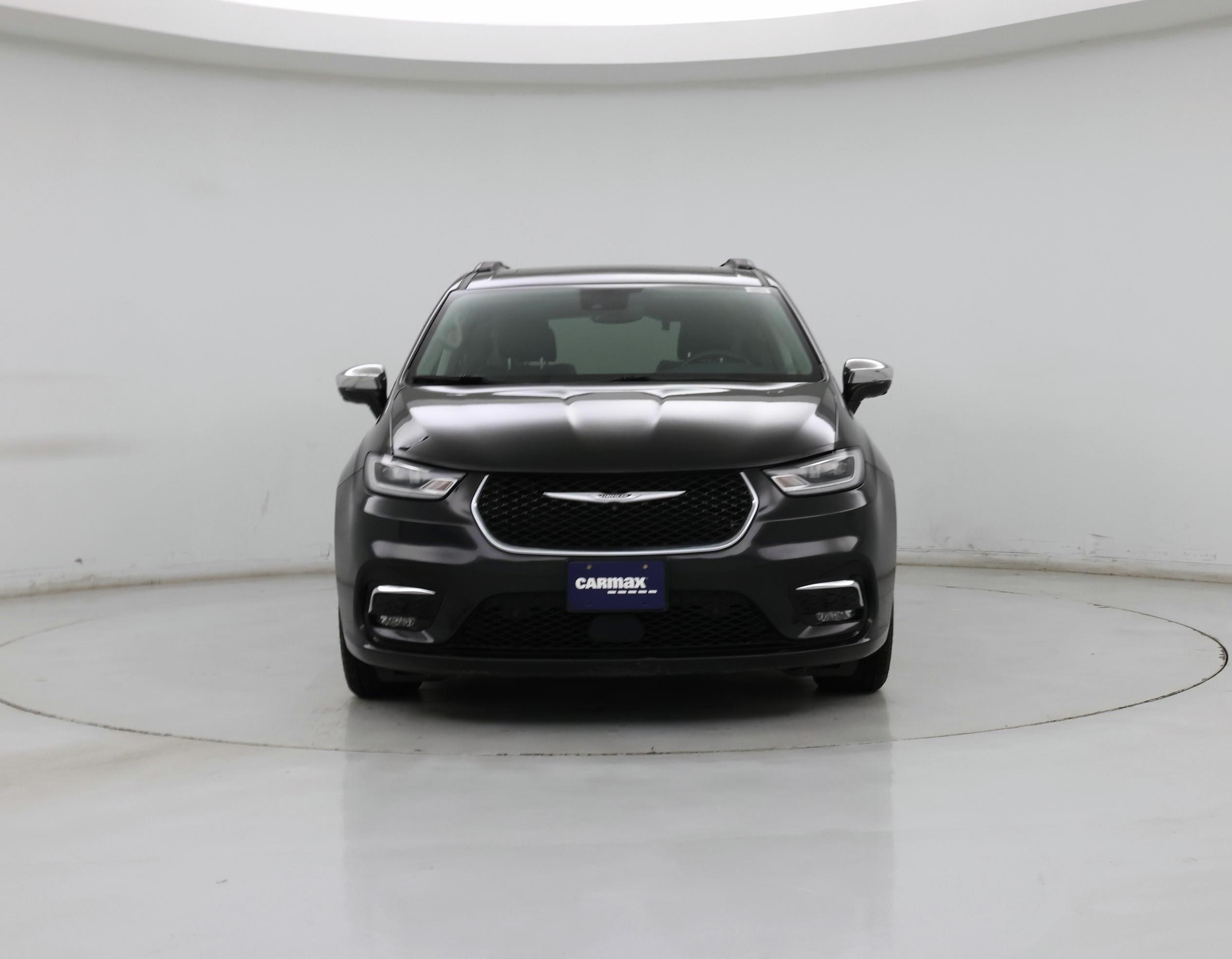 Thumbnail: 2022 Chrysler Pacifica - 5