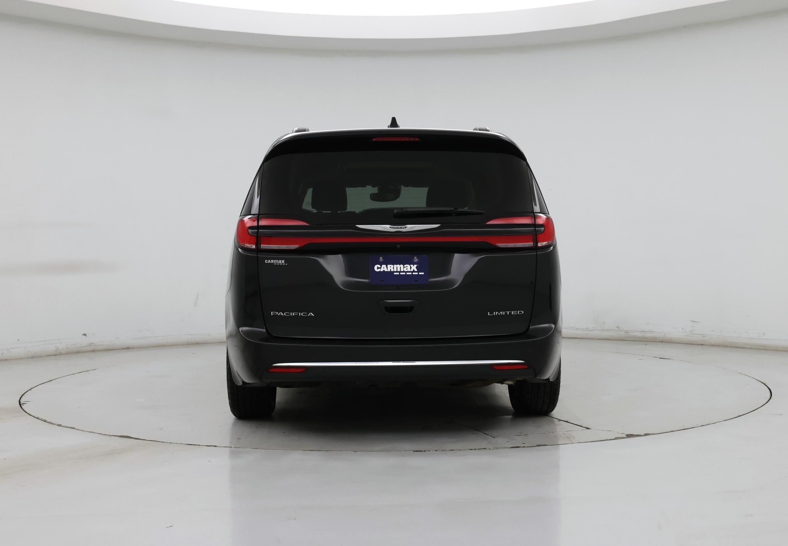 Thumbnail: 2022 Chrysler Pacifica - 6