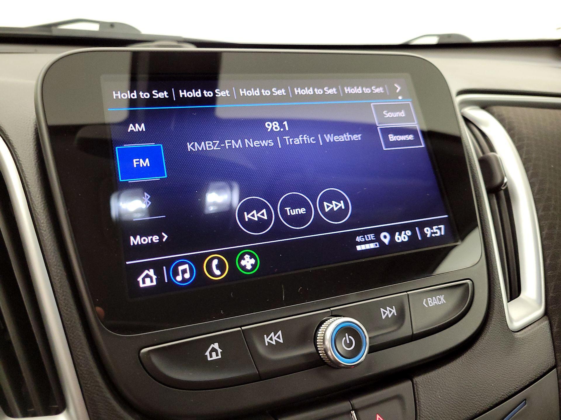 Thumbnail: 2022 Chevrolet Malibu - 15