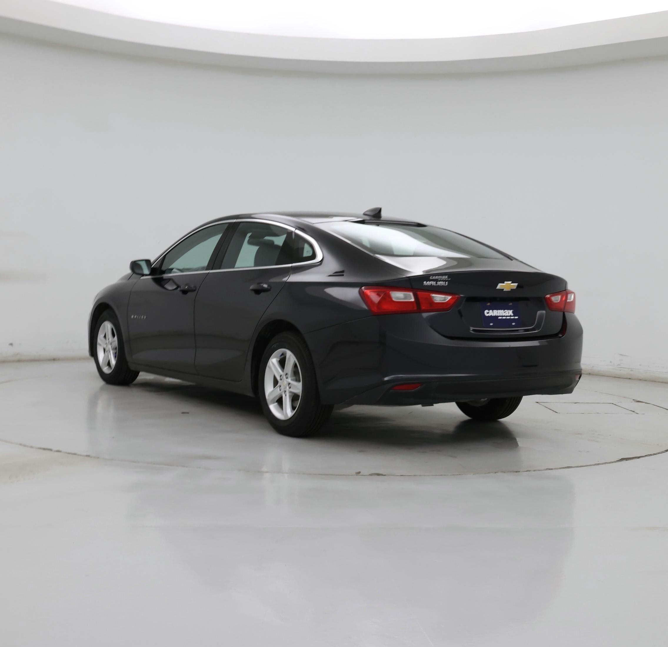 Thumbnail: 2022 Chevrolet Malibu - 2