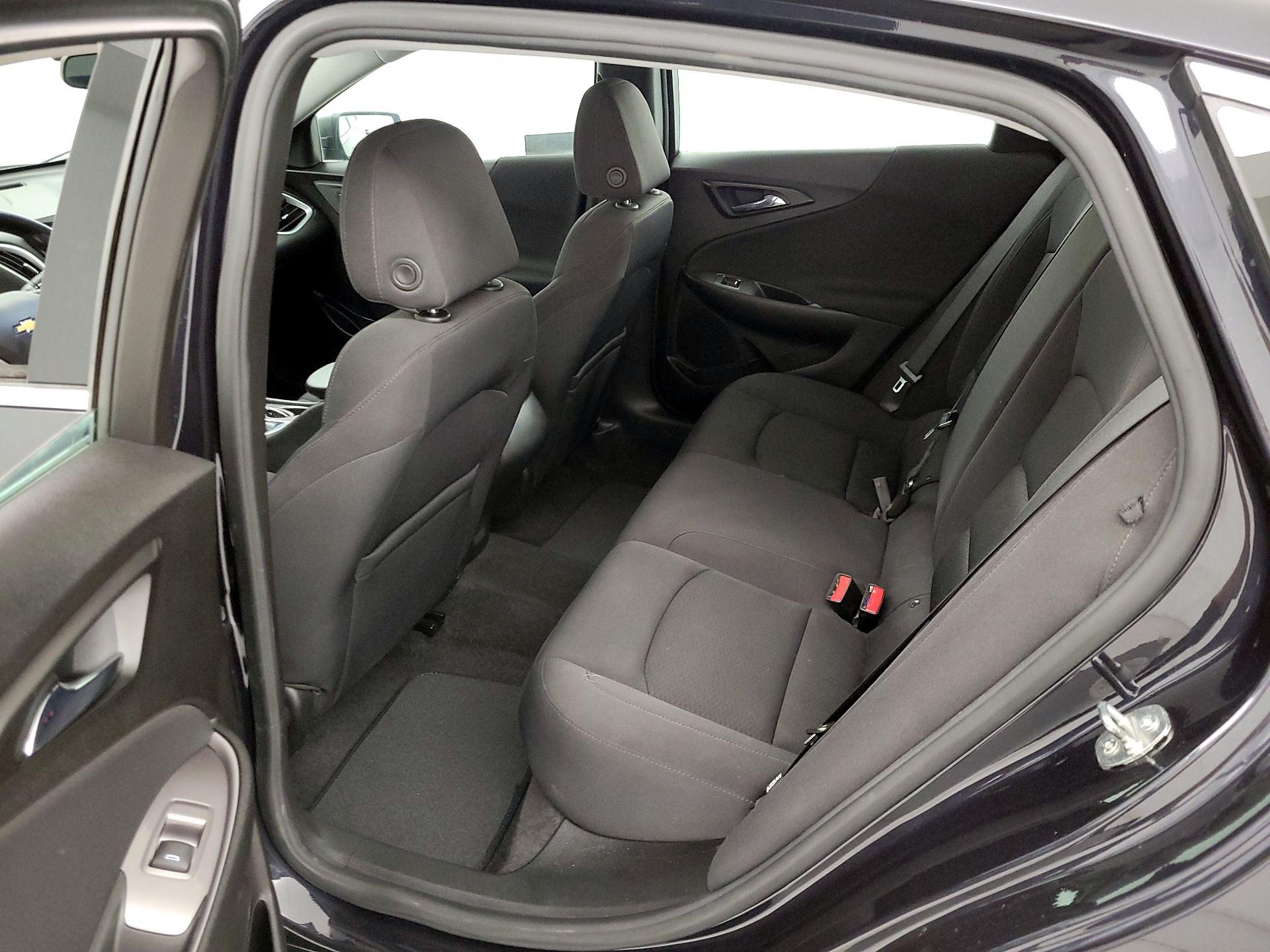 Thumbnail: 2022 Chevrolet Malibu - 19