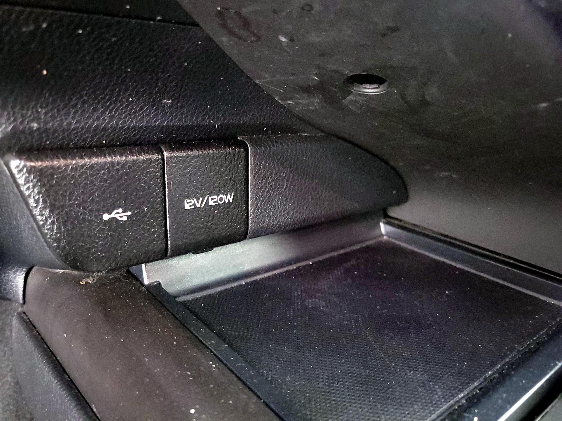 Thumbnail: 2023 Toyota Camry - 18