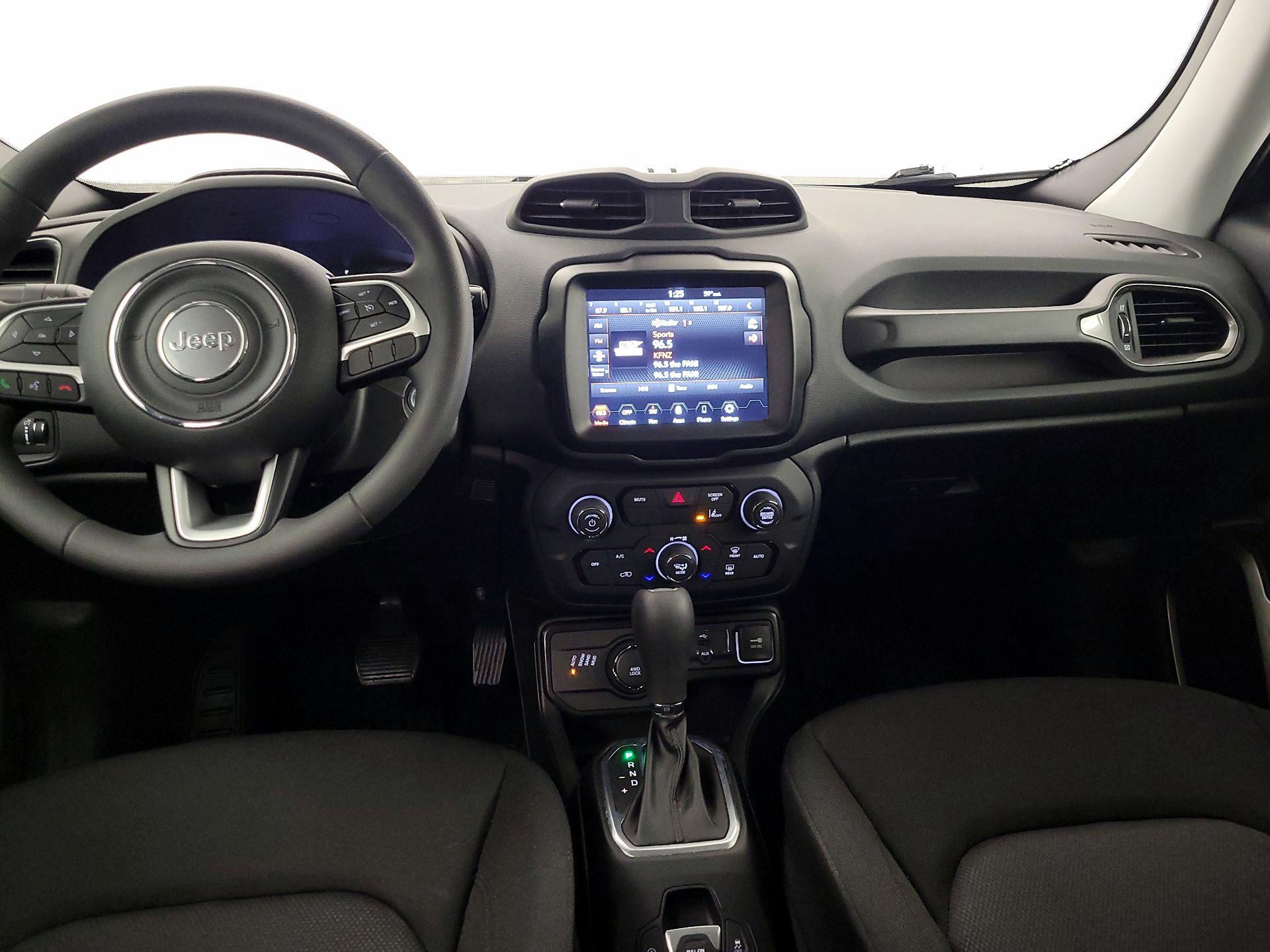 Thumbnail: 2023 Jeep Renegade - 9