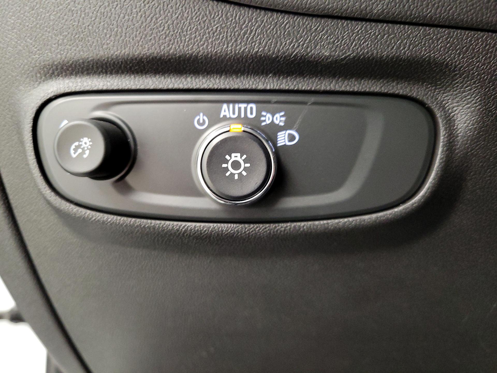 Thumbnail: 2024 Chevrolet Equinox - 13