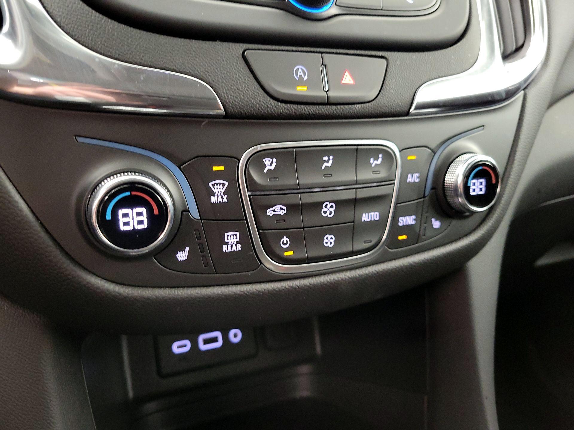 Thumbnail: 2024 Chevrolet Equinox - 16