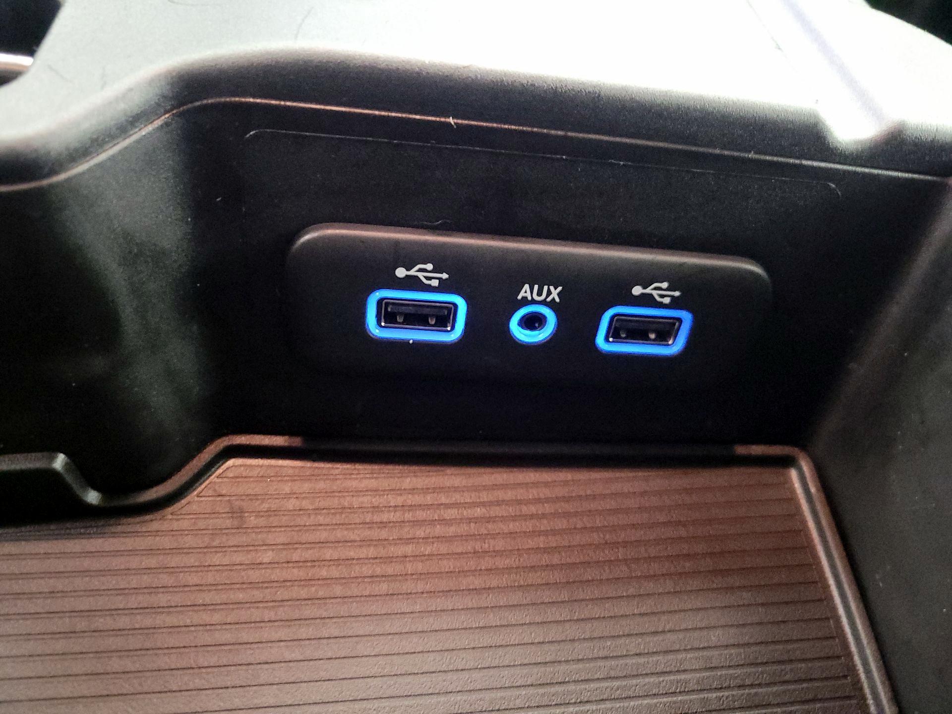 Thumbnail: 2024 RAM 1500 Classic - 18