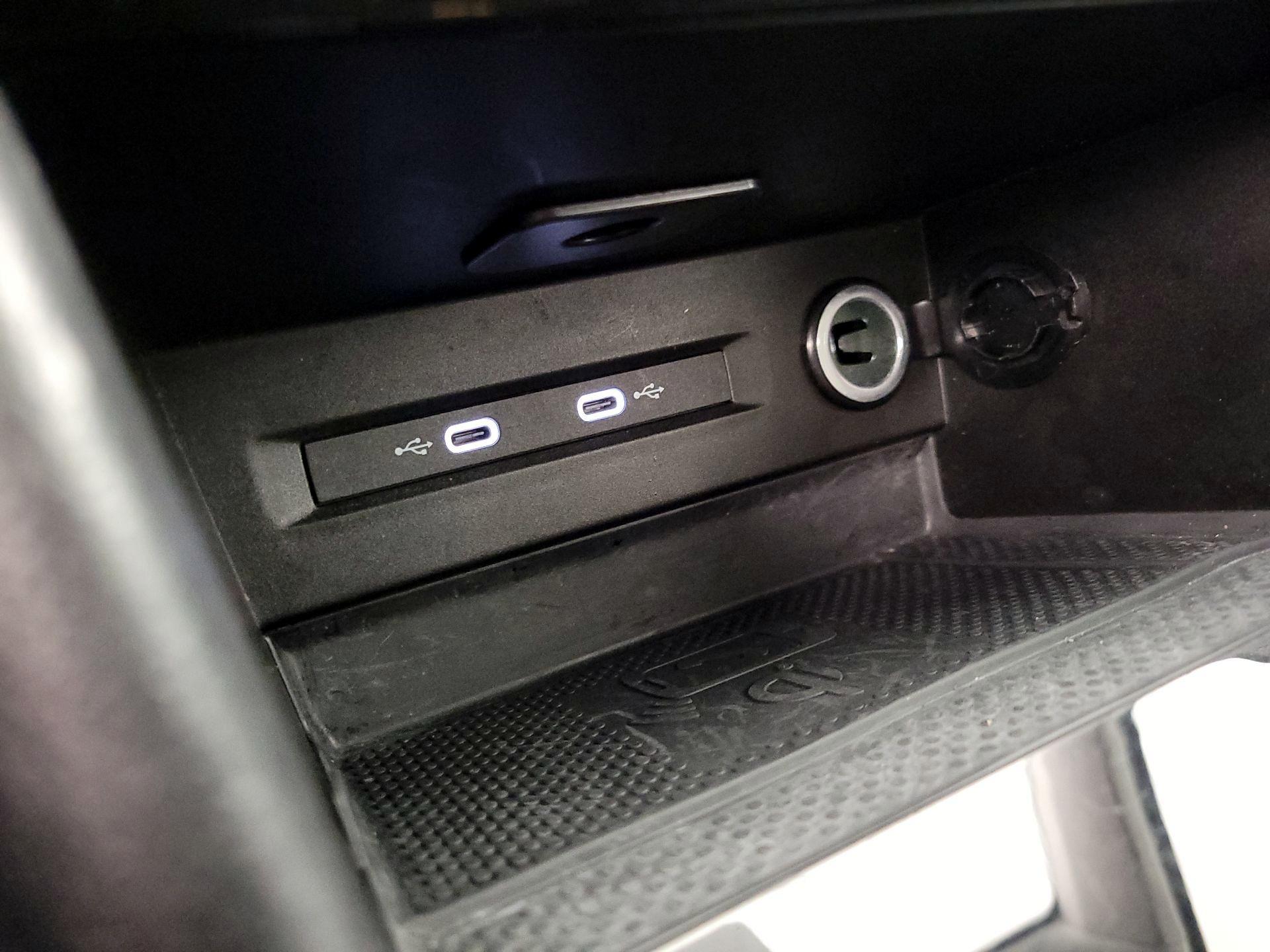 Thumbnail: 2024 Volkswagen Taos - 18