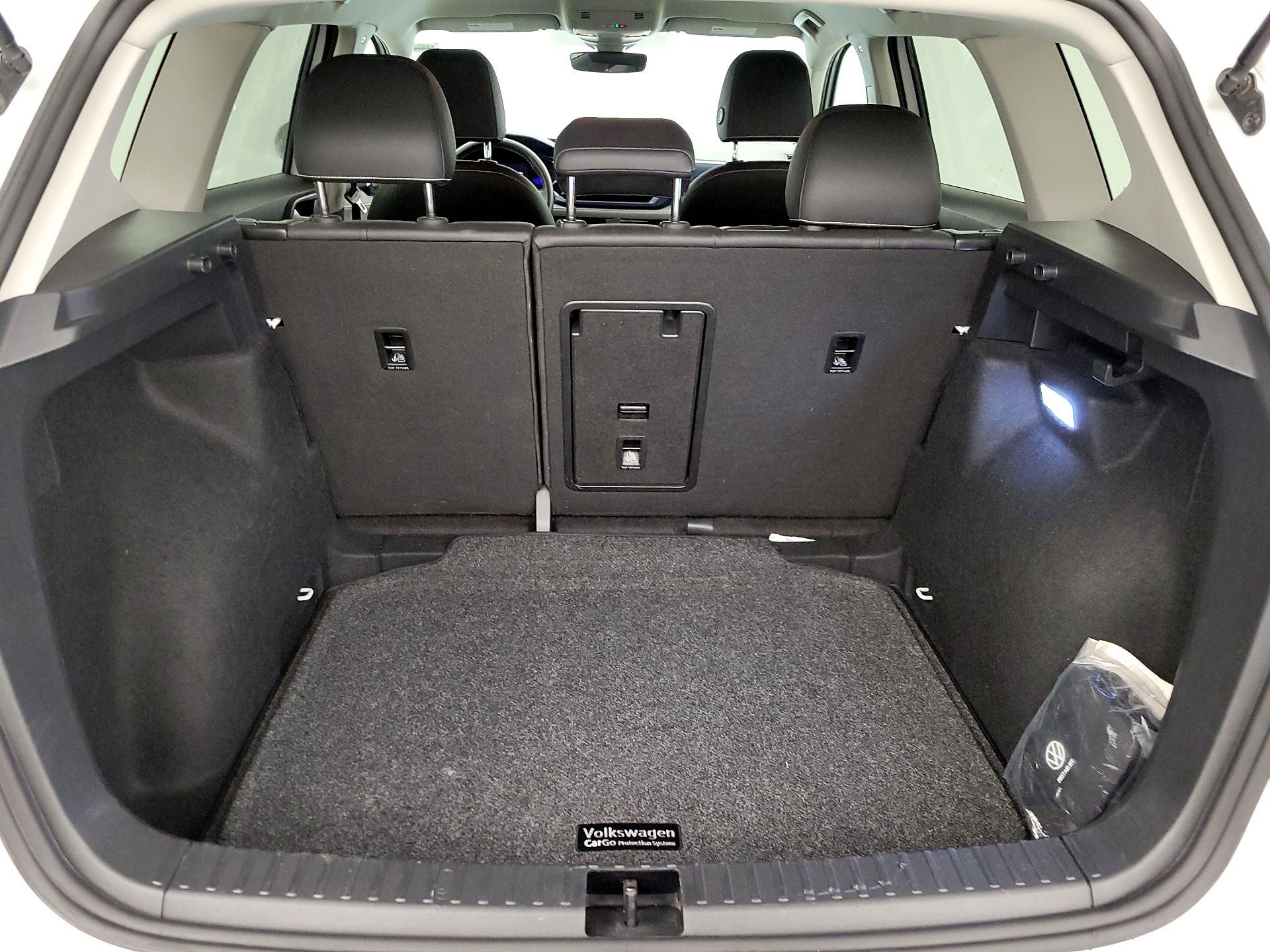 Thumbnail: 2024 Volkswagen Taos - 20