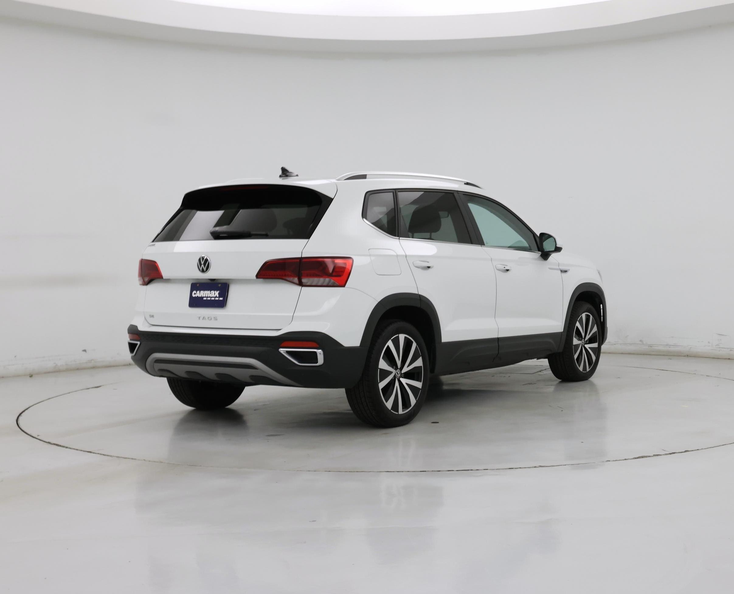 Thumbnail: 2024 Volkswagen Taos - 8