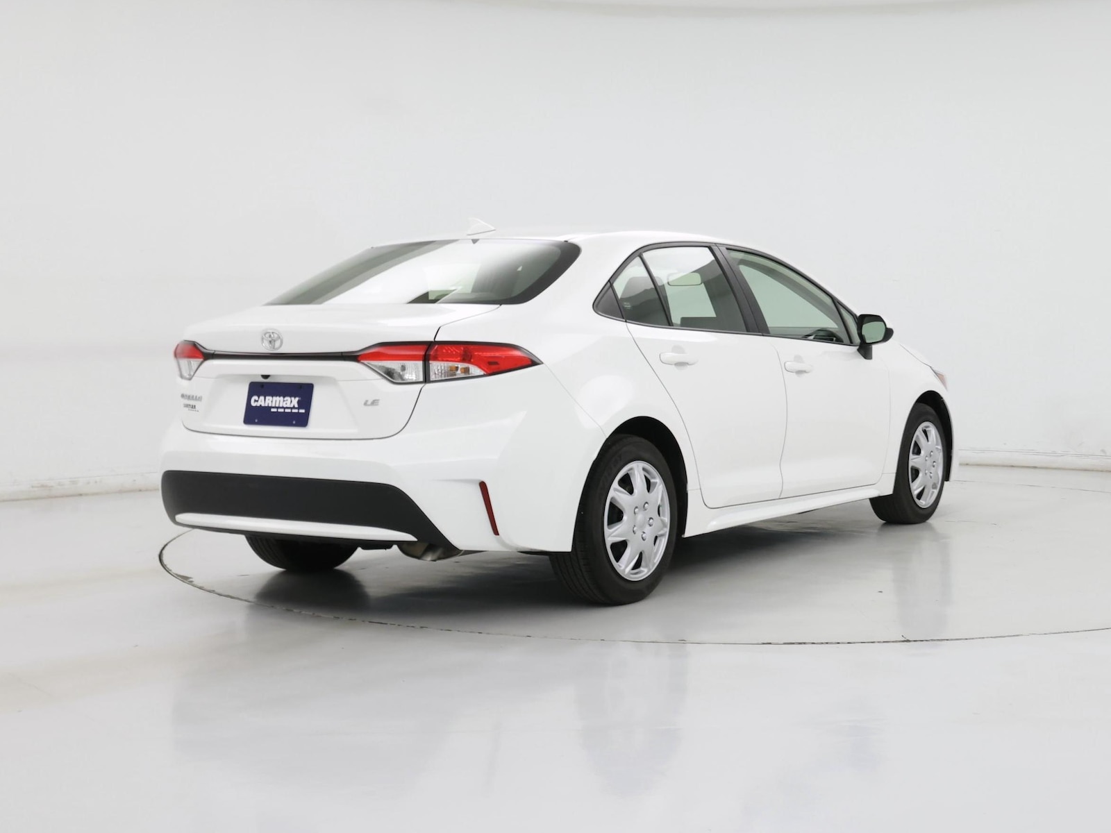2021 Toyota Corolla LE - Photo 9