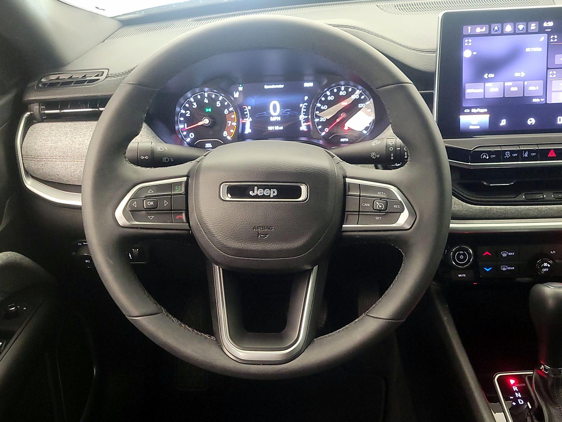 Thumbnail: 2024 Jeep Compass - 10