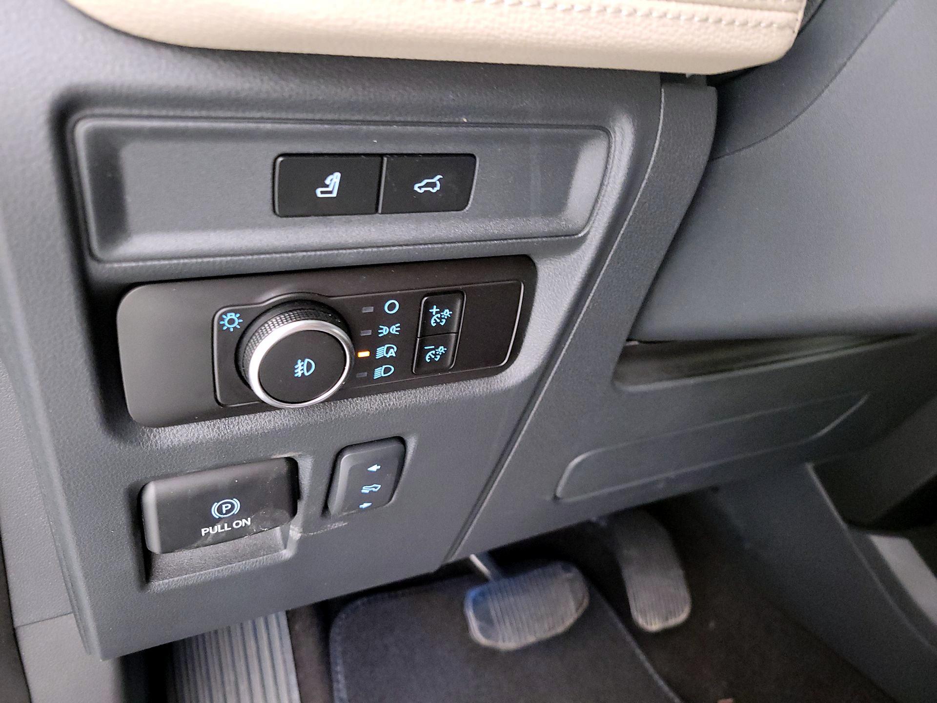 Thumbnail: 2023 Ford Expedition - 13