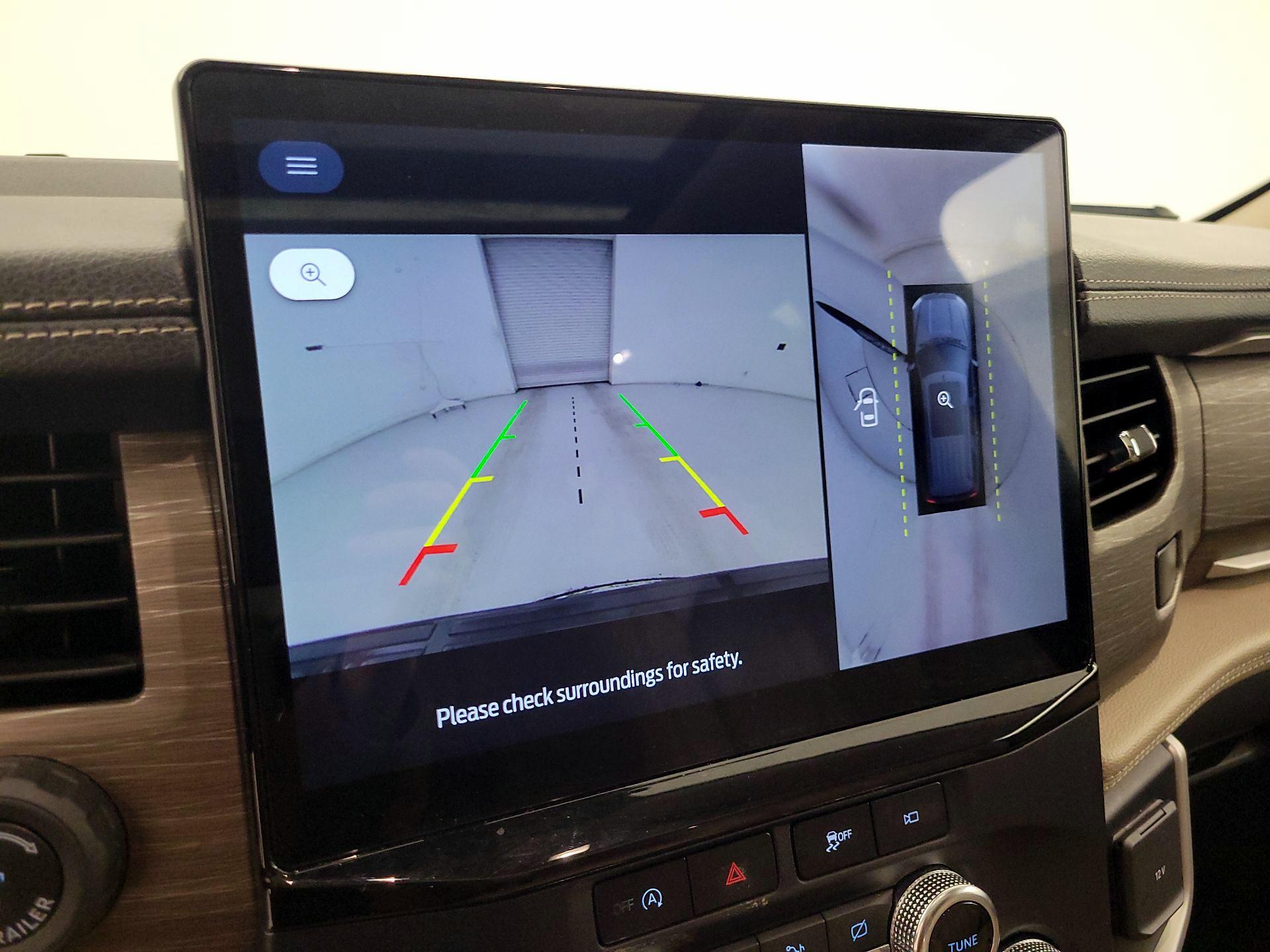 Thumbnail: 2023 Ford Expedition - 14