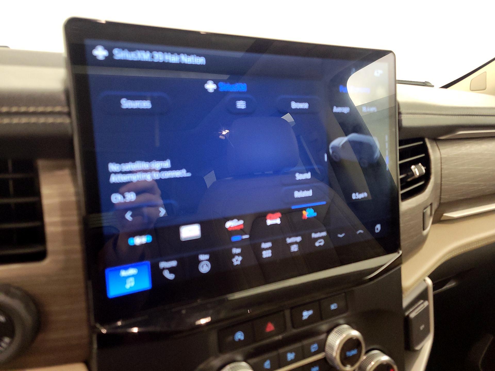 Thumbnail: 2023 Ford Expedition - 15