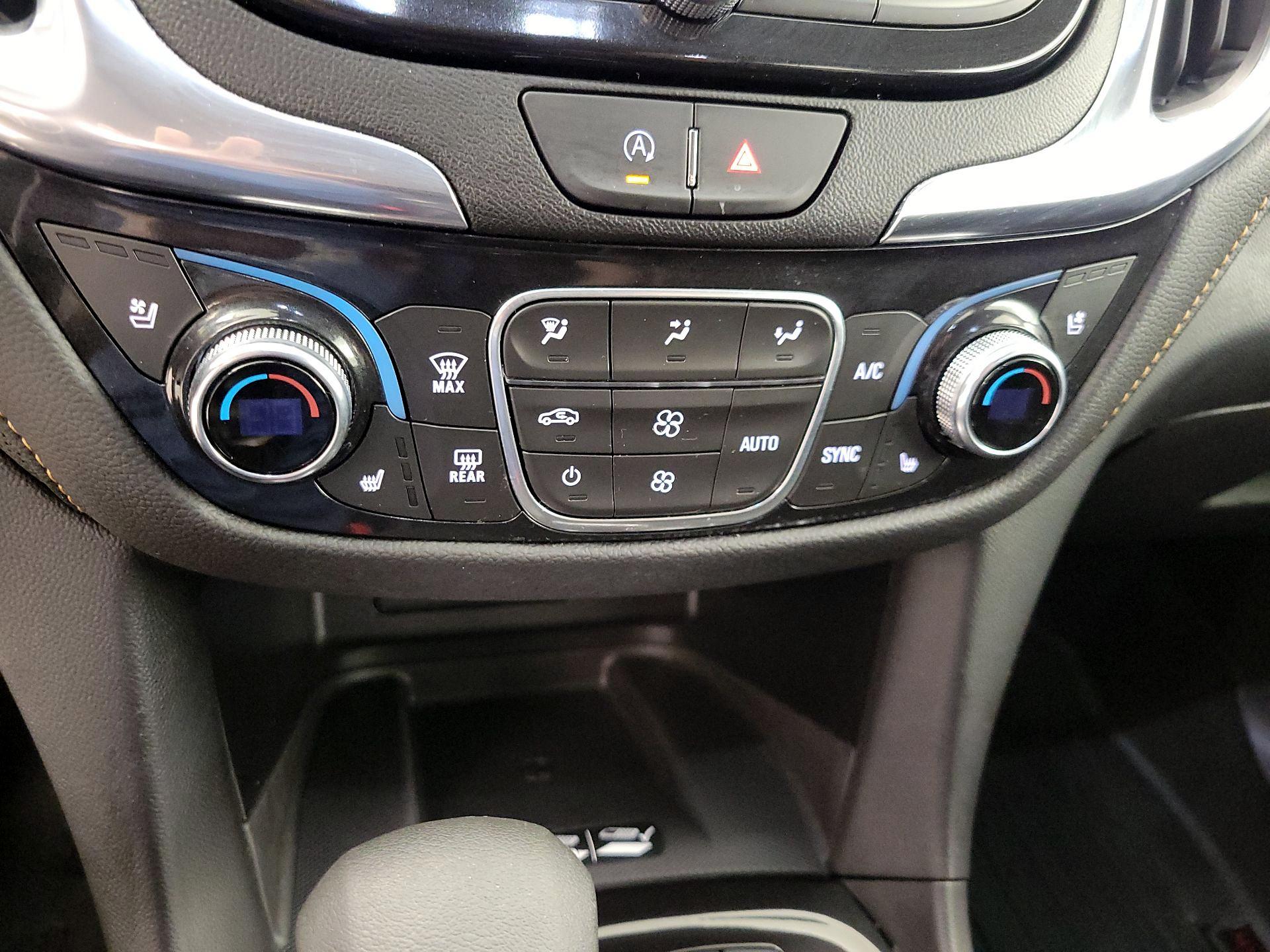 Thumbnail: 2022 Chevrolet Equinox - 16