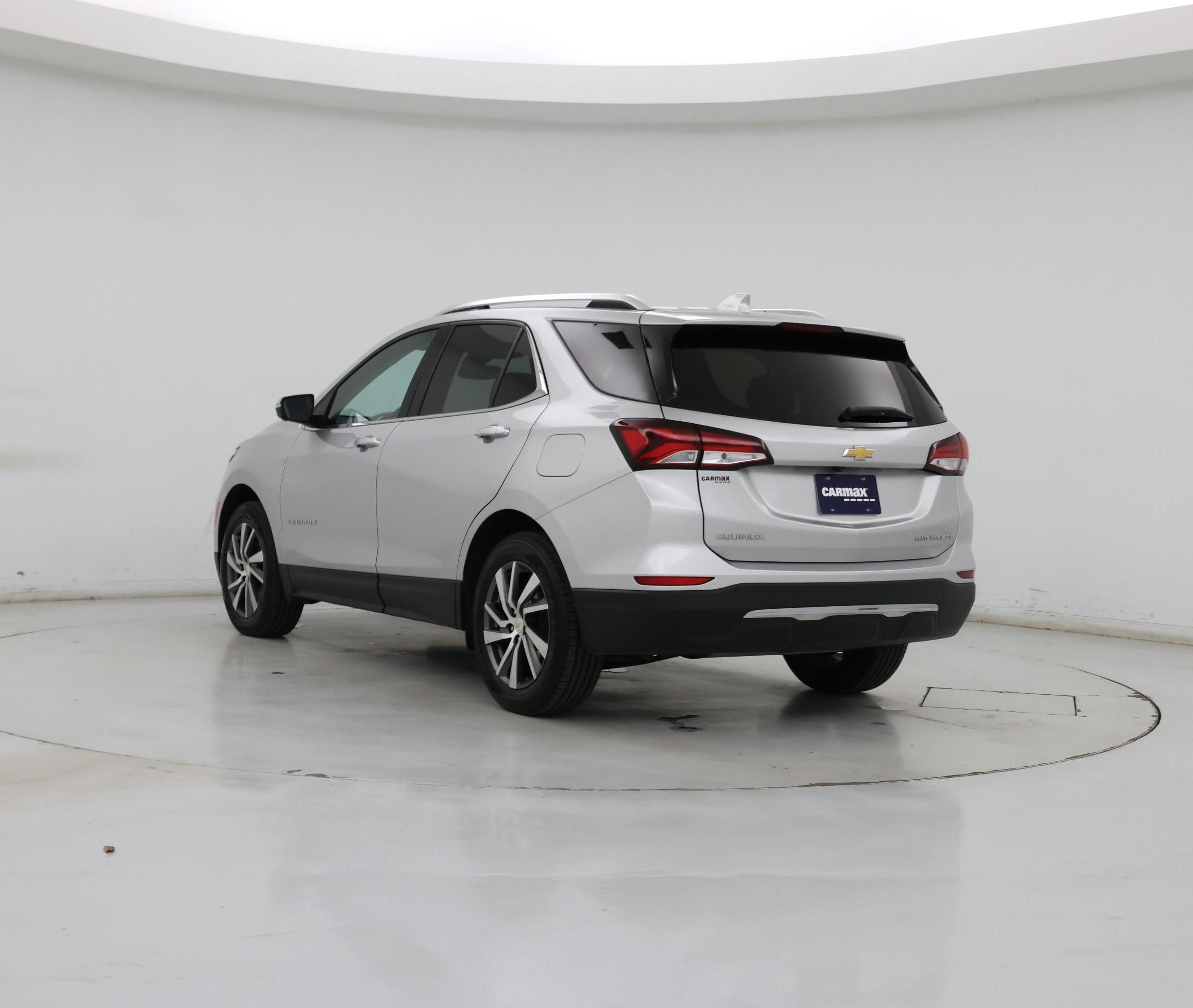Thumbnail: 2022 Chevrolet Equinox - 2