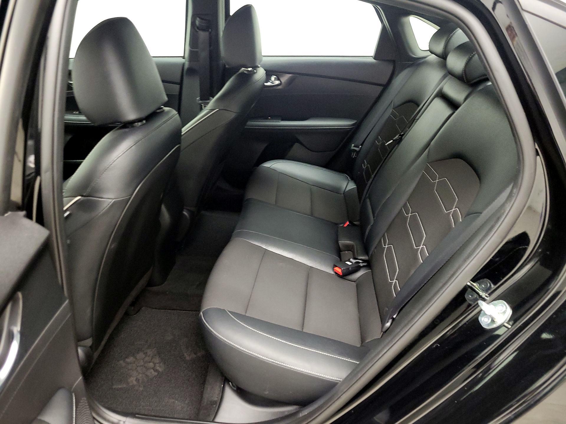 Thumbnail: 2023 Kia Forte - 20