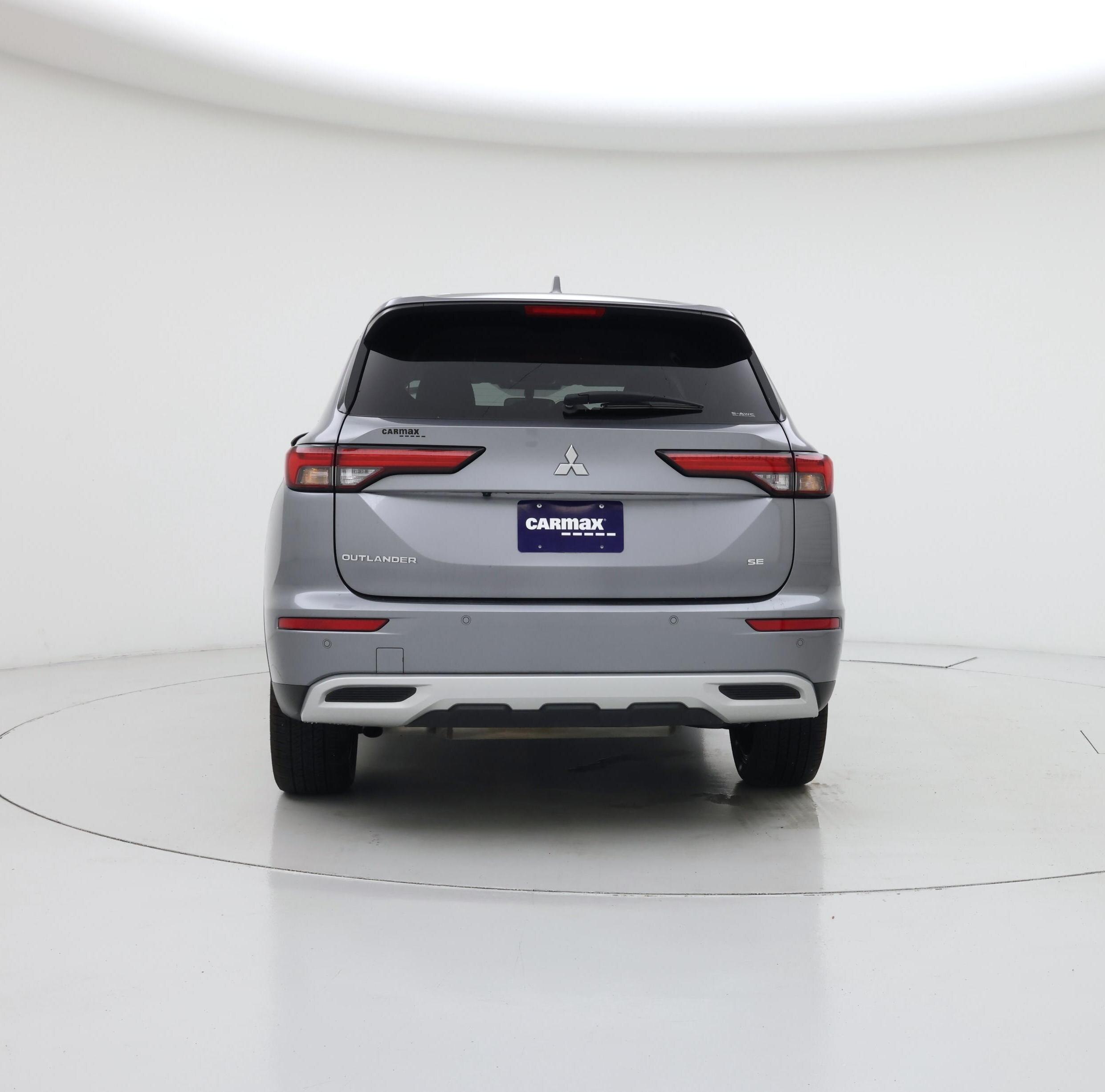 Thumbnail: 2024 Mitsubishi Outlander - 6