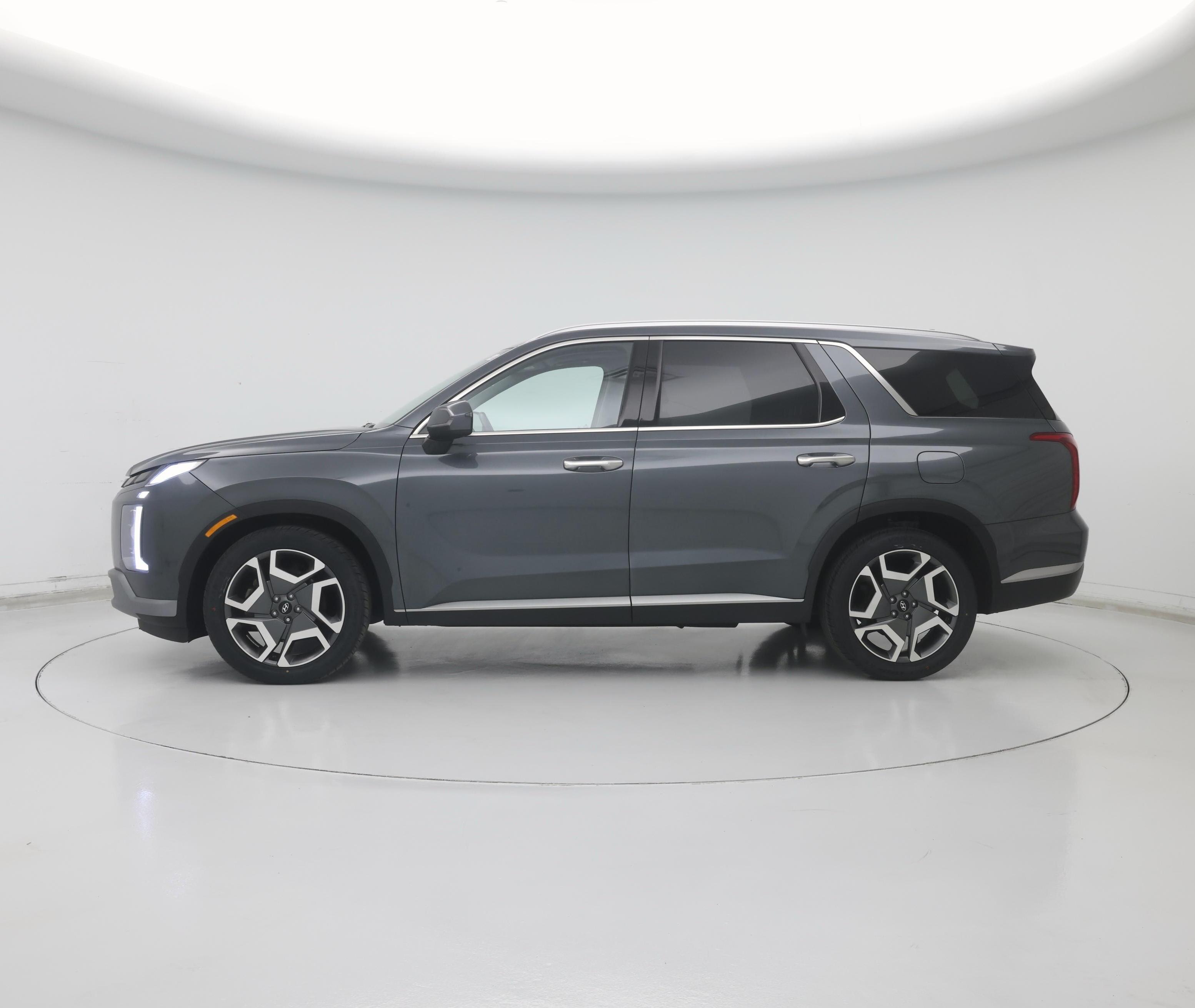 Thumbnail: 2023 Hyundai Palisade - 3
