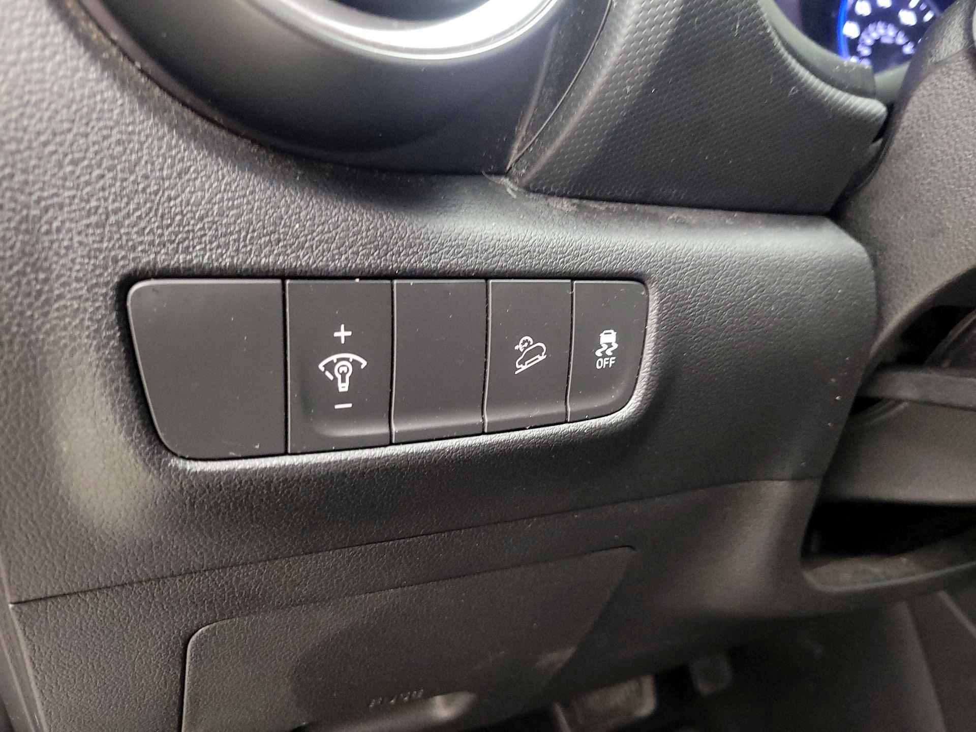 Thumbnail: 2023 Hyundai Kona - 13