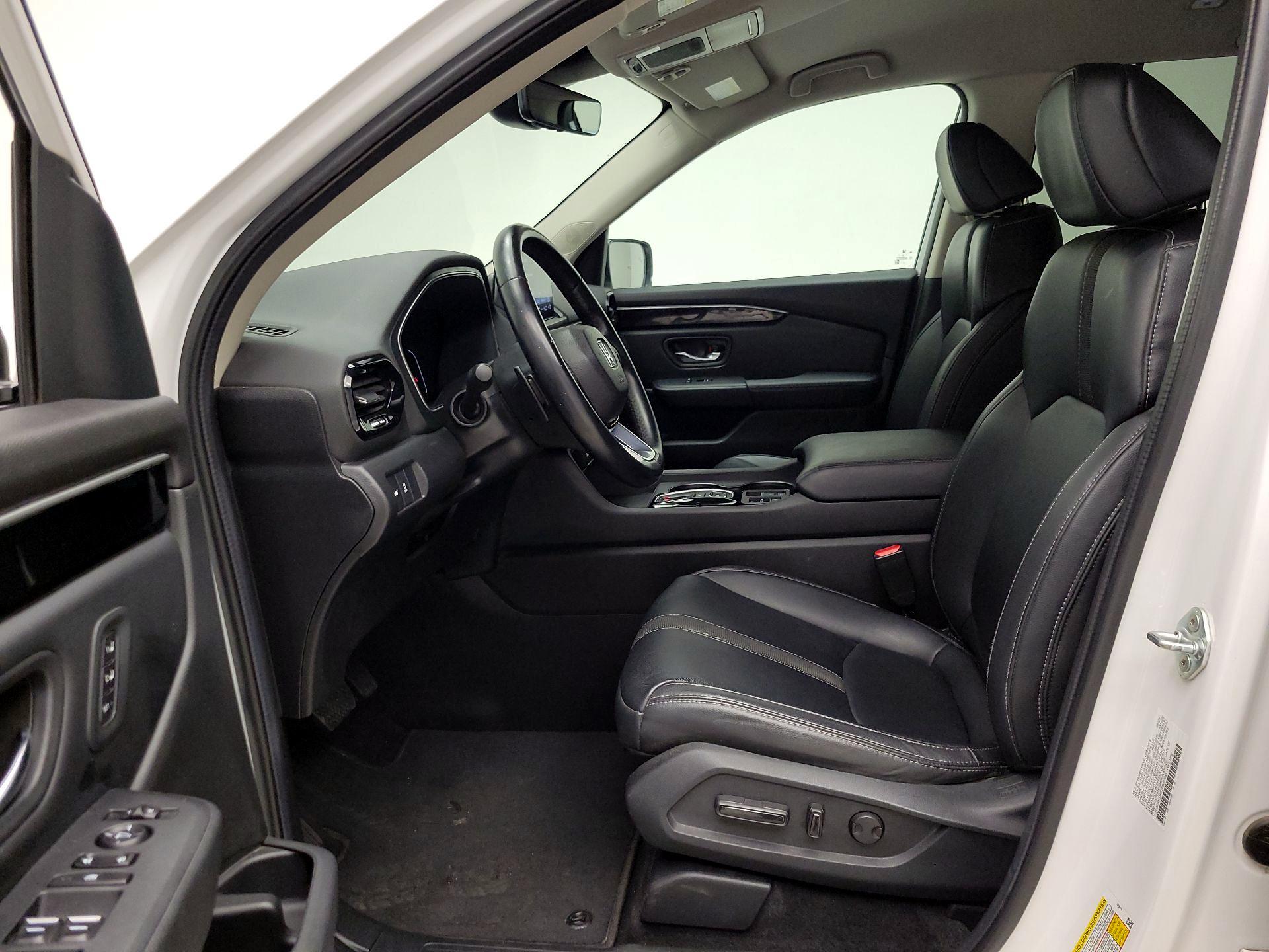 Thumbnail: 2023 Honda Pilot - 11