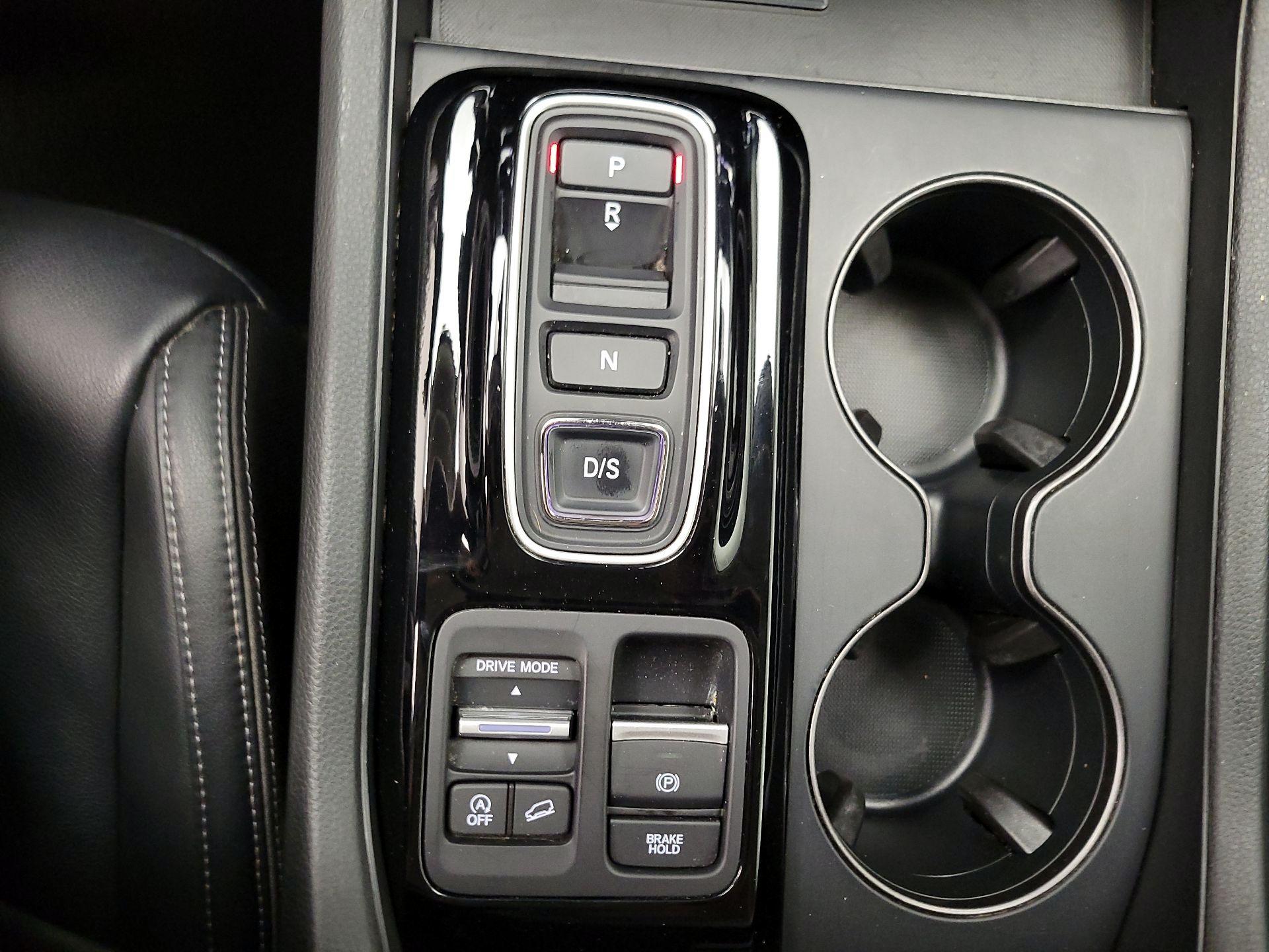 Thumbnail: 2023 Honda Pilot - 17