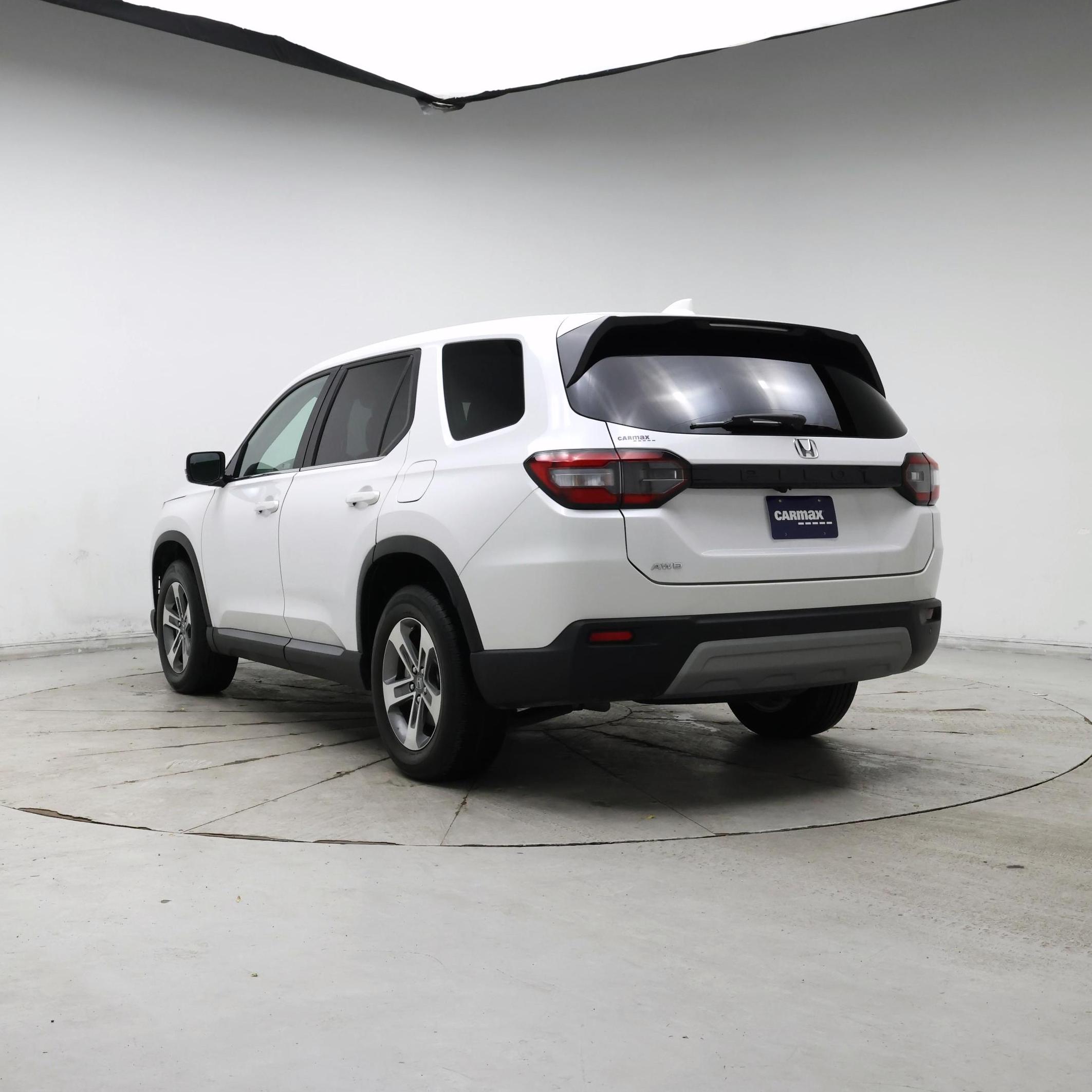 Thumbnail: 2023 Honda Pilot - 2