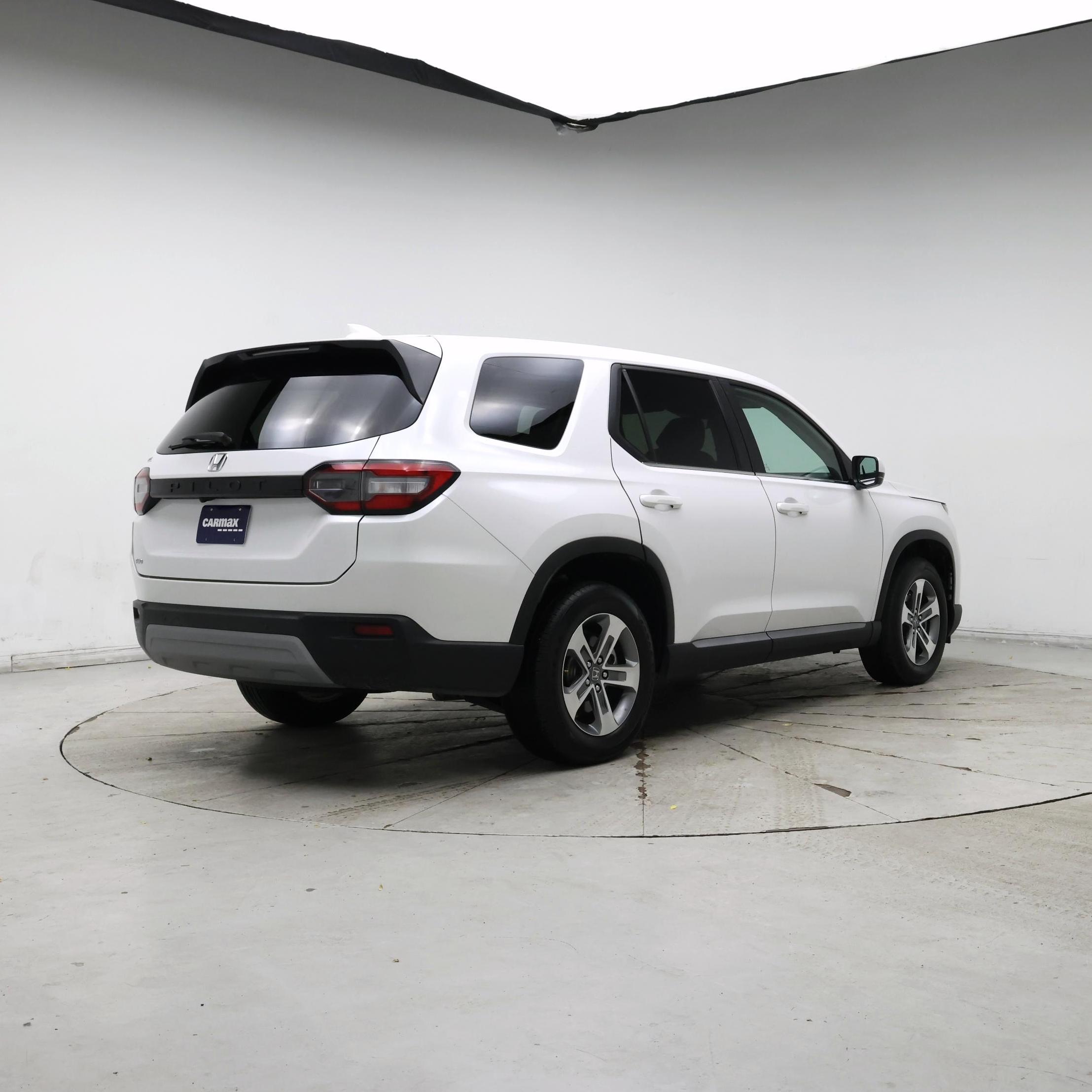 Thumbnail: 2023 Honda Pilot - 8