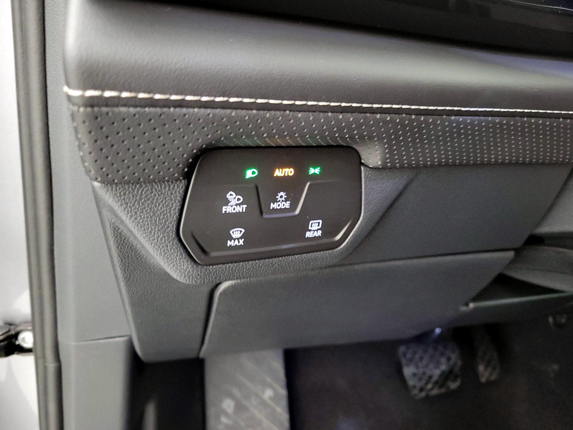 Thumbnail: 2025 Volkswagen Atlas - 13