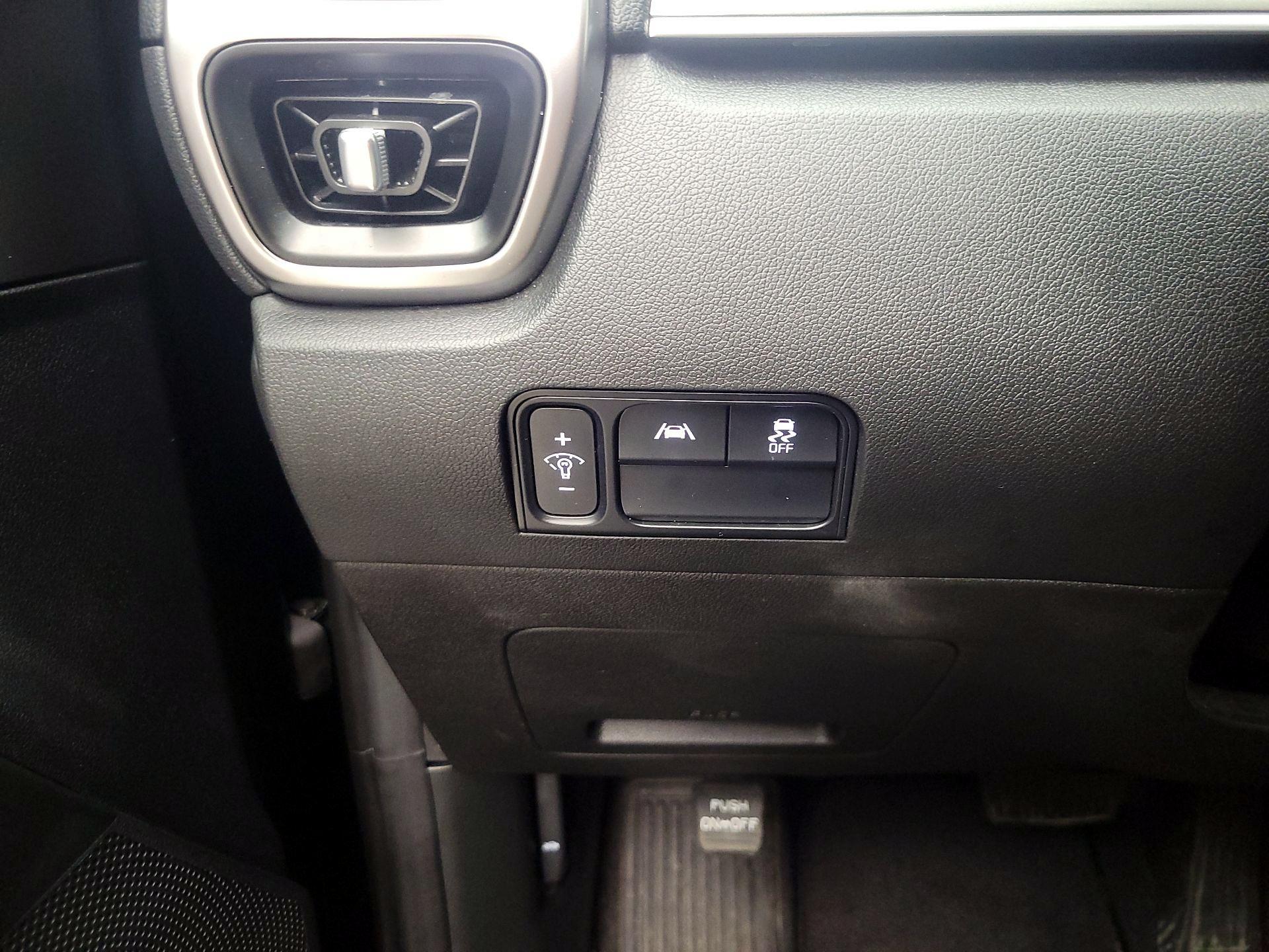 Thumbnail: 2022 Kia Sorento - 13