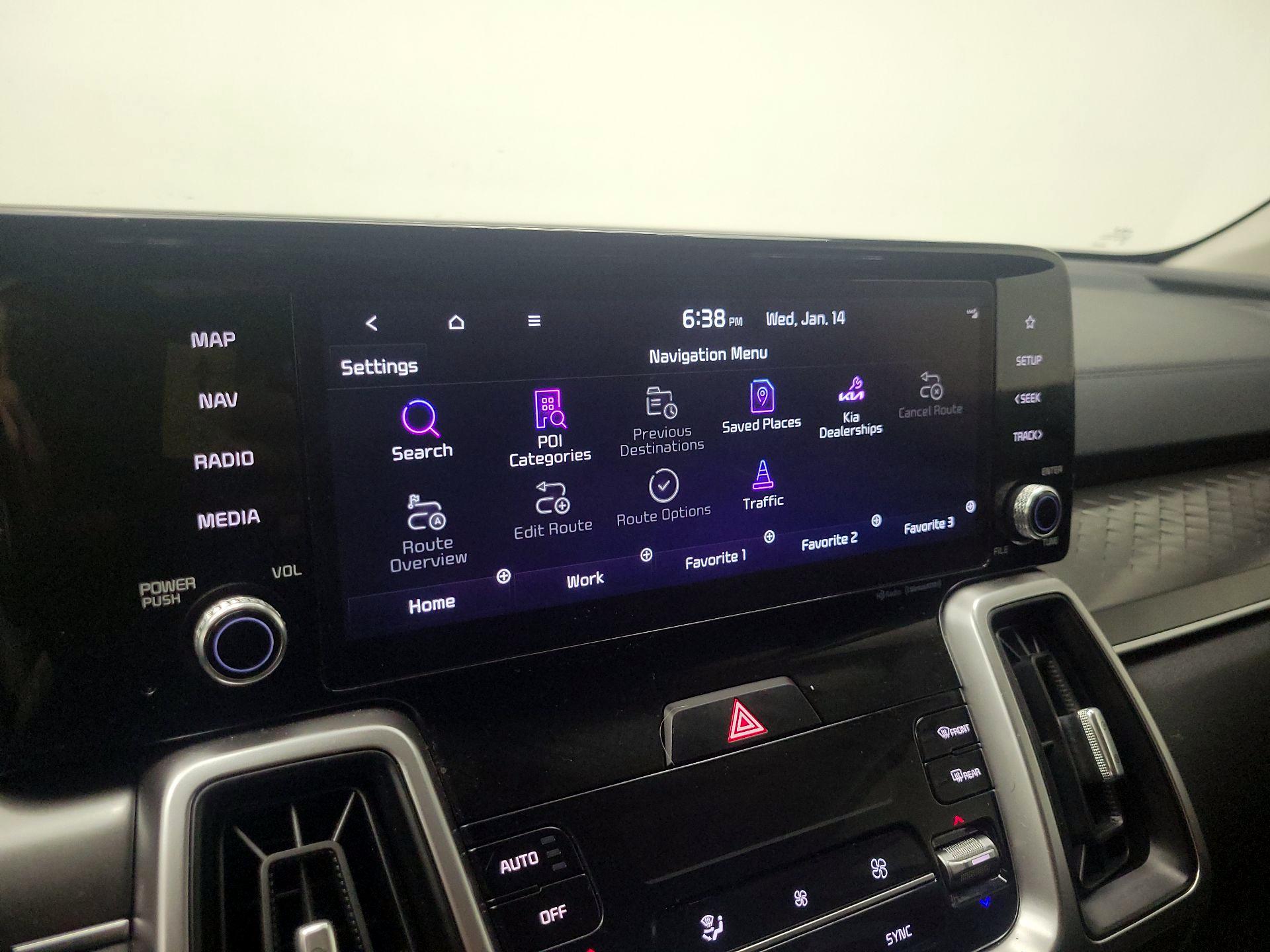 Thumbnail: 2022 Kia Sorento - 14