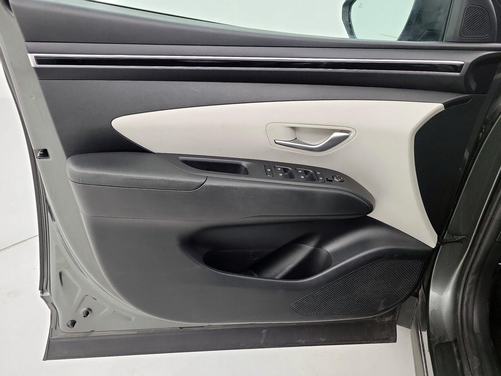 Thumbnail: 2022 Hyundai Tucson - 12