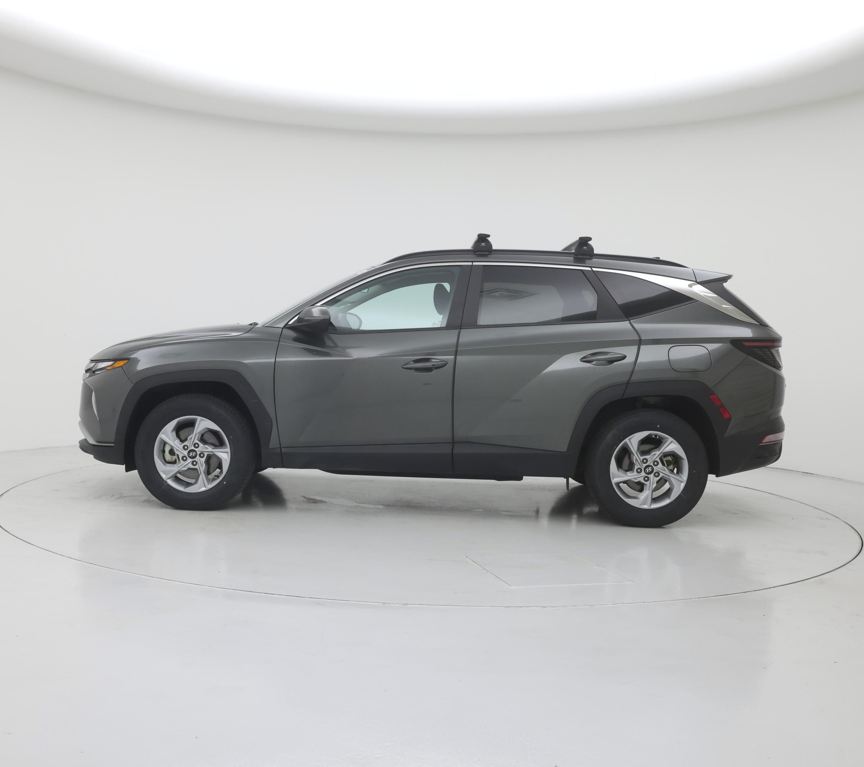 Thumbnail: 2022 Hyundai Tucson - 3