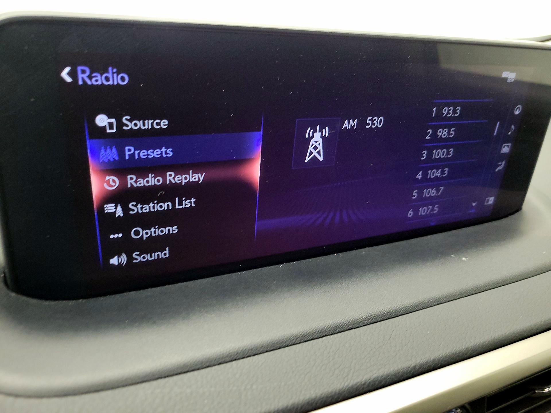 Thumbnail: 2020 Lexus RX - 16