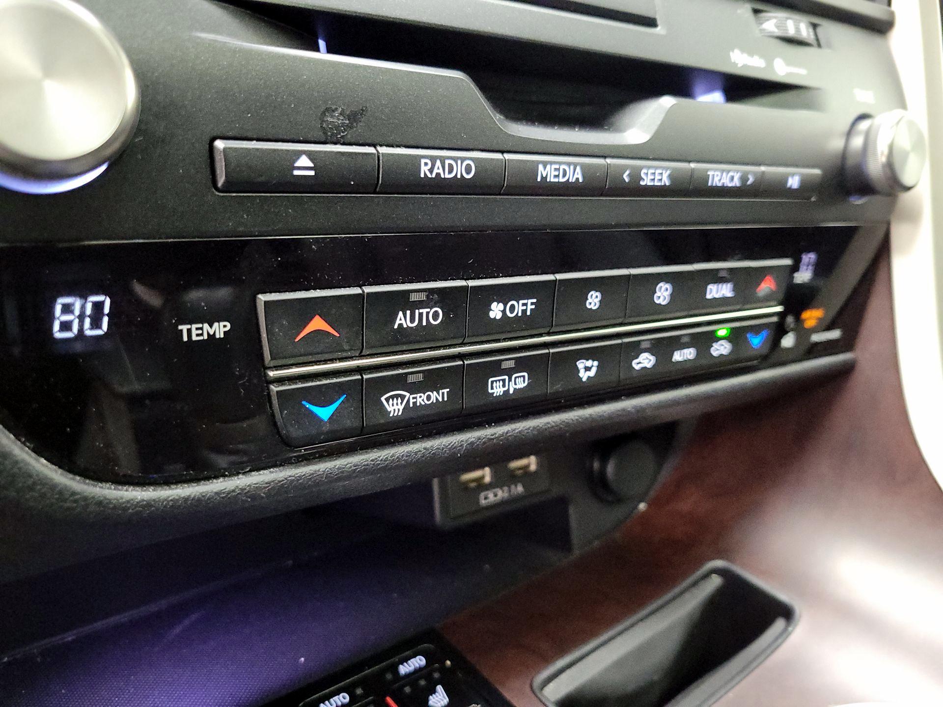 Thumbnail: 2020 Lexus RX - 17