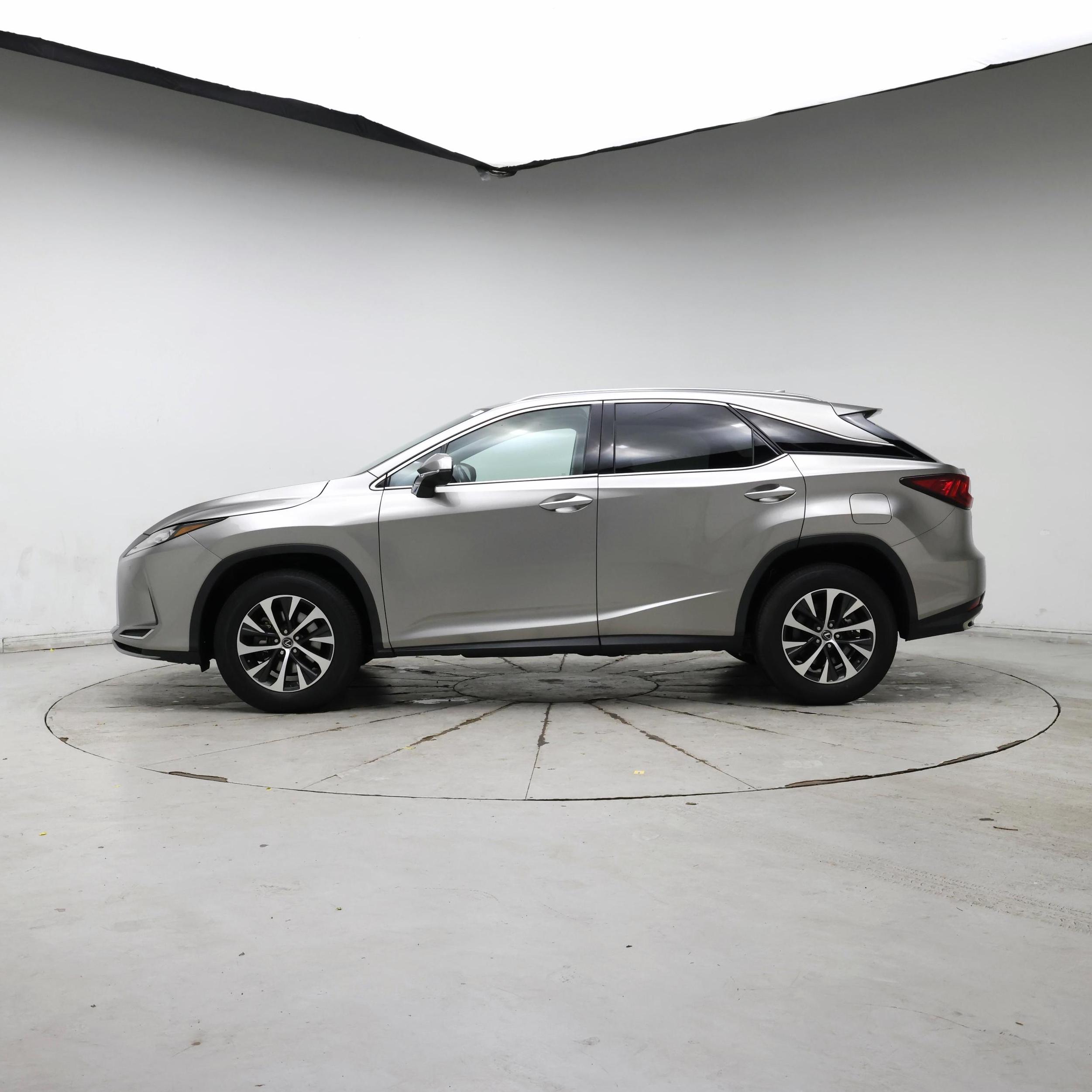 Thumbnail: 2020 Lexus RX - 3