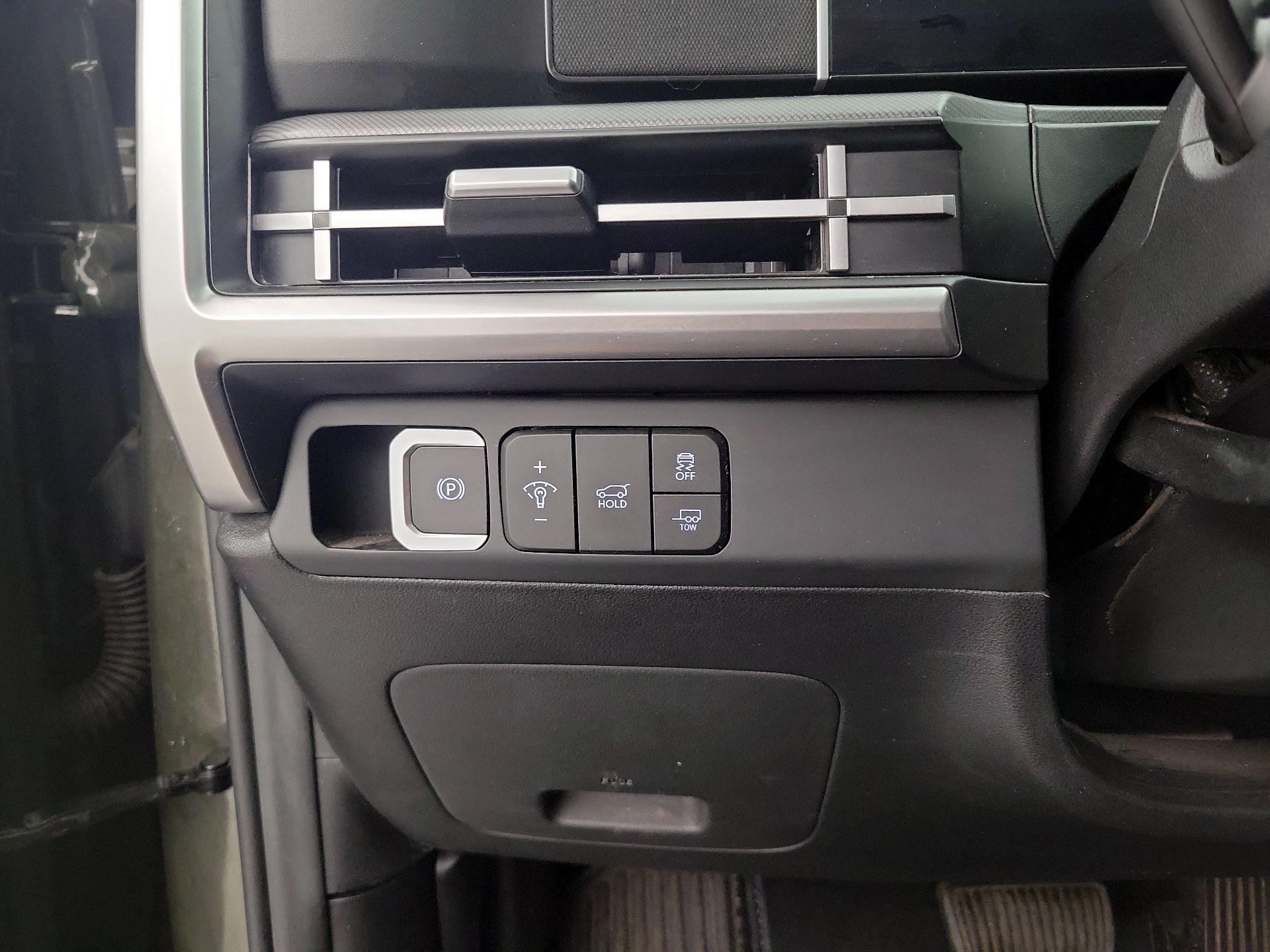 Thumbnail: 2024 Hyundai Santa Fe - 13