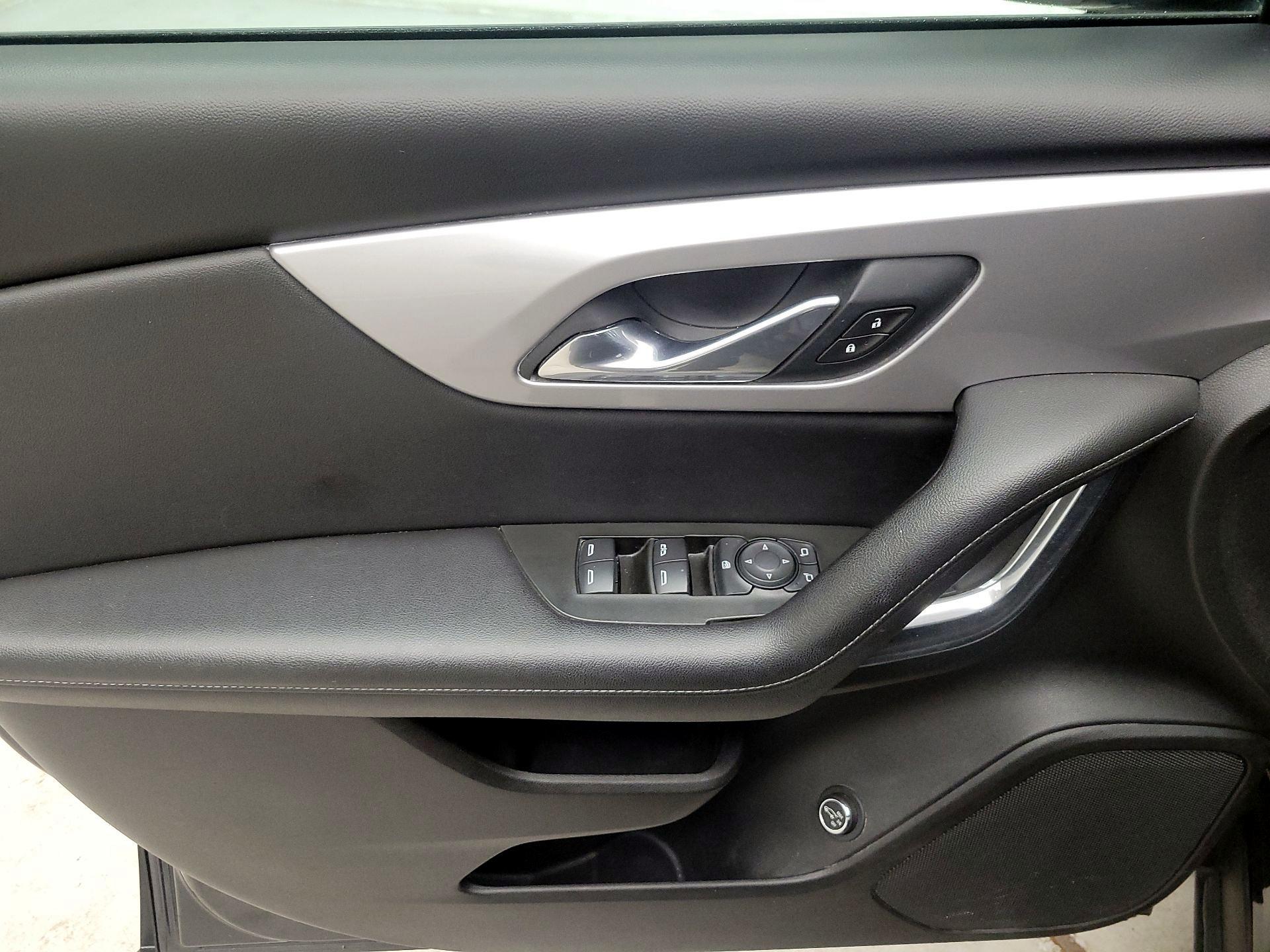 Thumbnail: 2021 Chevrolet Blazer - 12