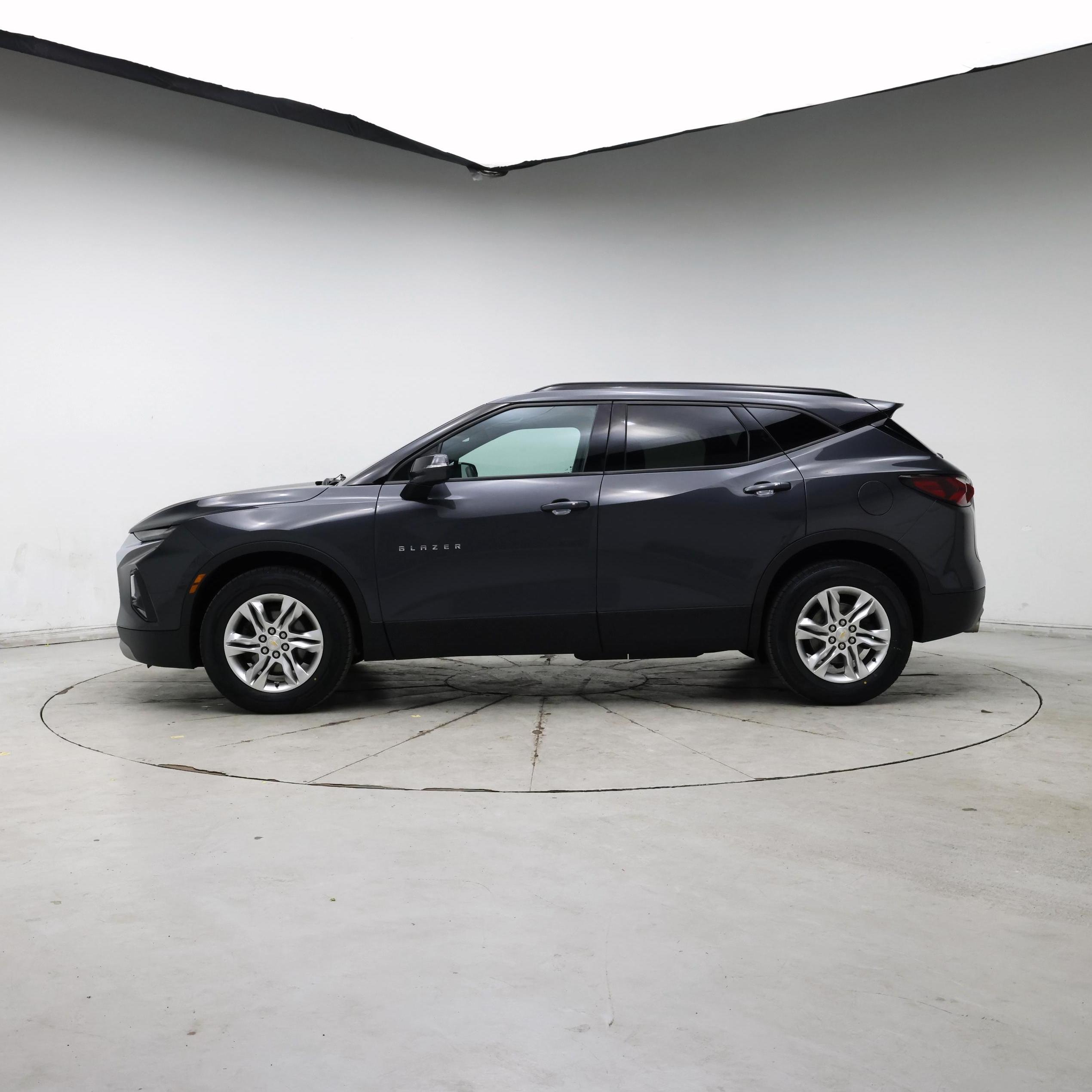 Thumbnail: 2021 Chevrolet Blazer - 3