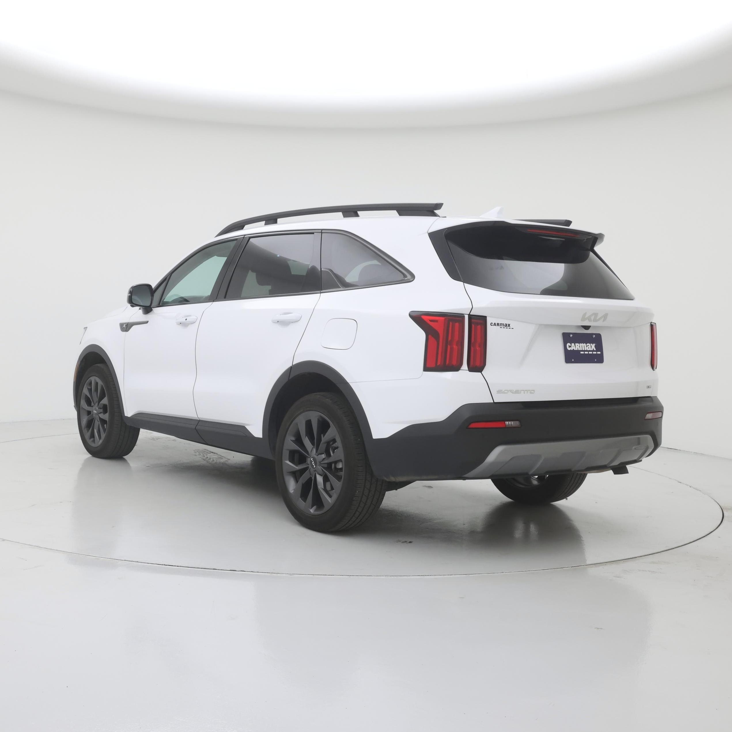 Thumbnail: 2023 Kia Sorento - 2