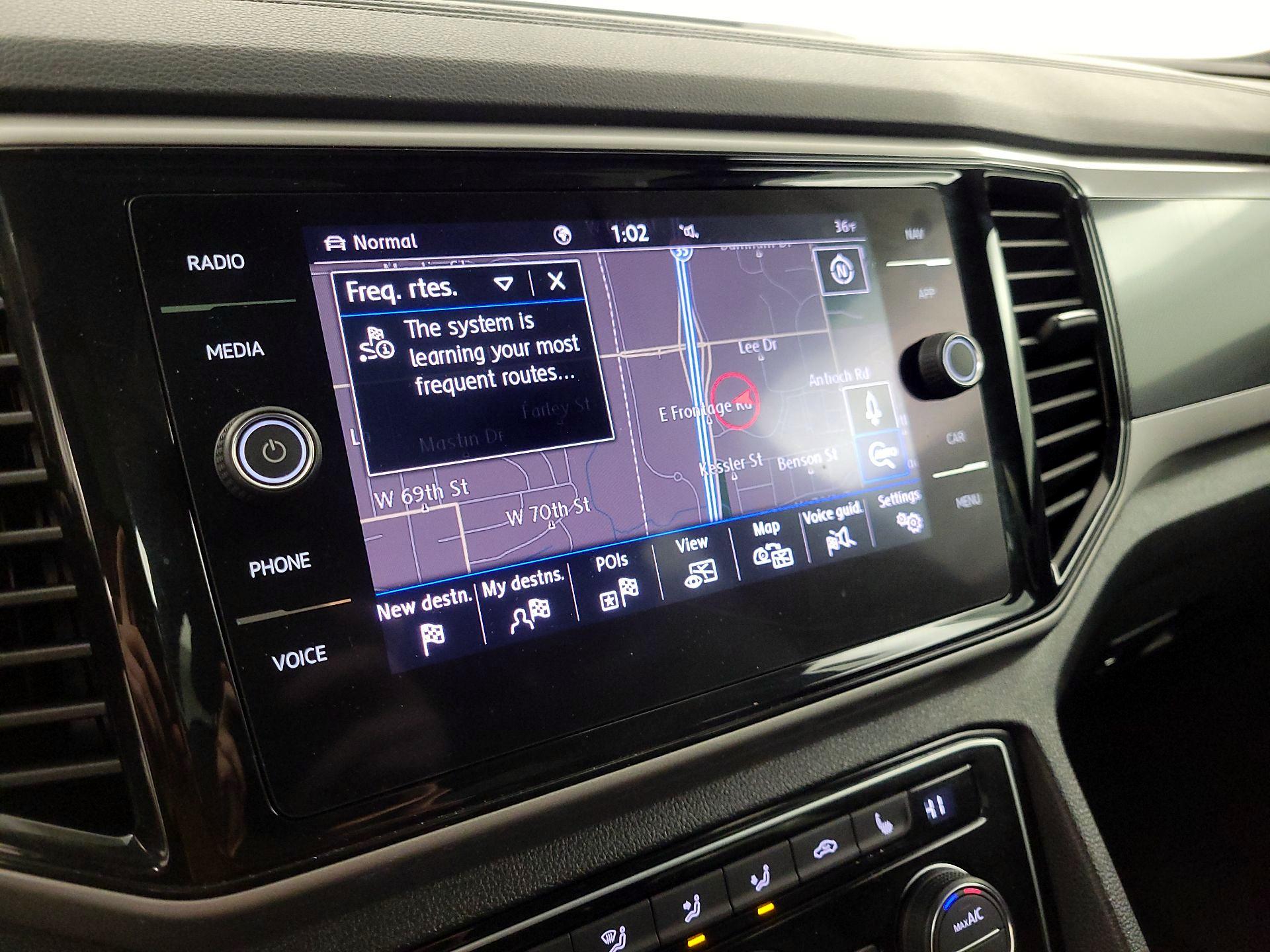 Thumbnail: 2020 Volkswagen Atlas - 14