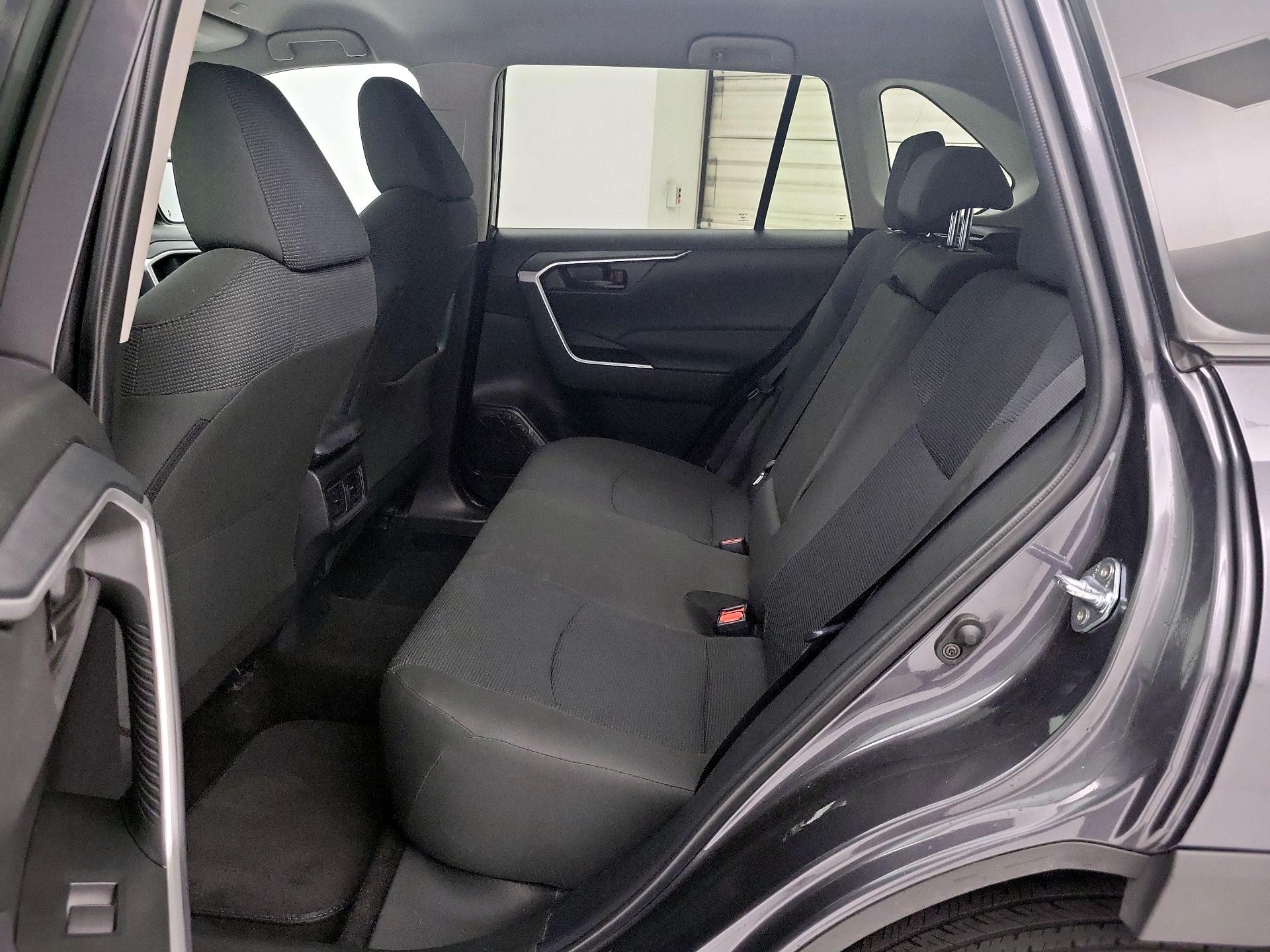 Thumbnail: 2025 Toyota RAV4 - 20