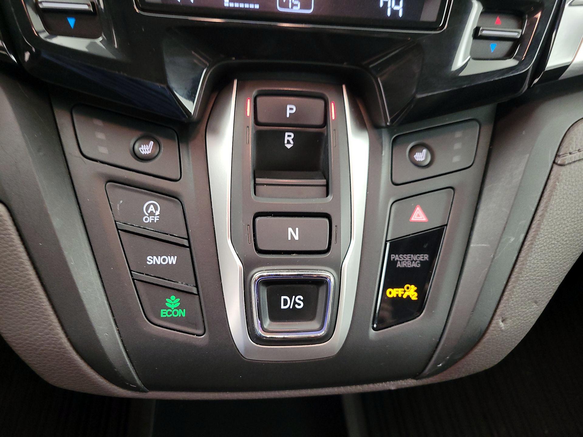 Thumbnail: 2020 Honda Odyssey - 17