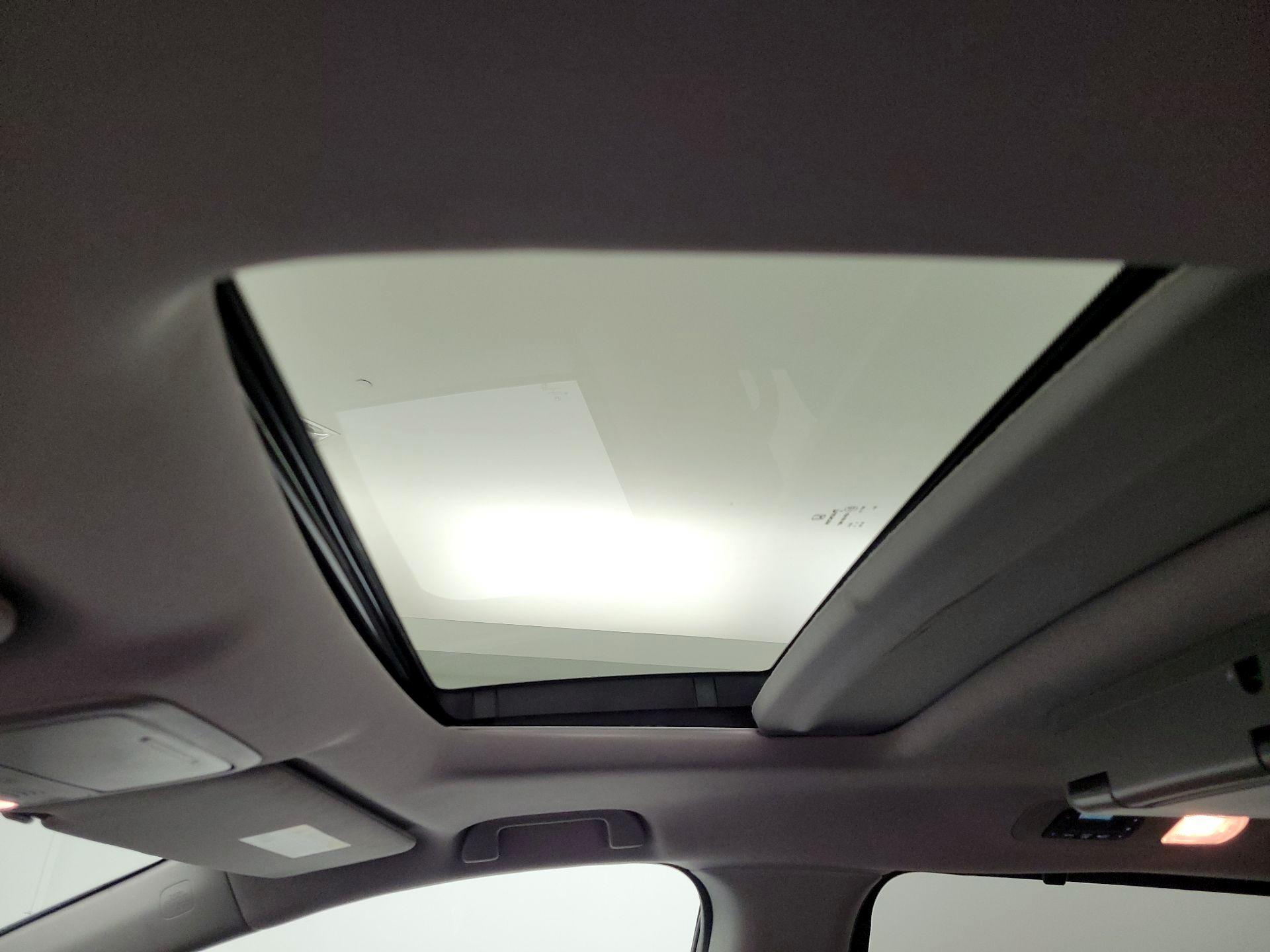 Thumbnail: 2020 Honda Odyssey - 19