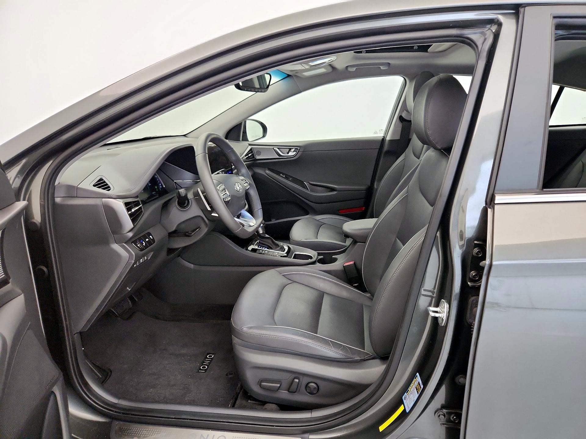 Thumbnail: 2022 Hyundai Ioniq - 11