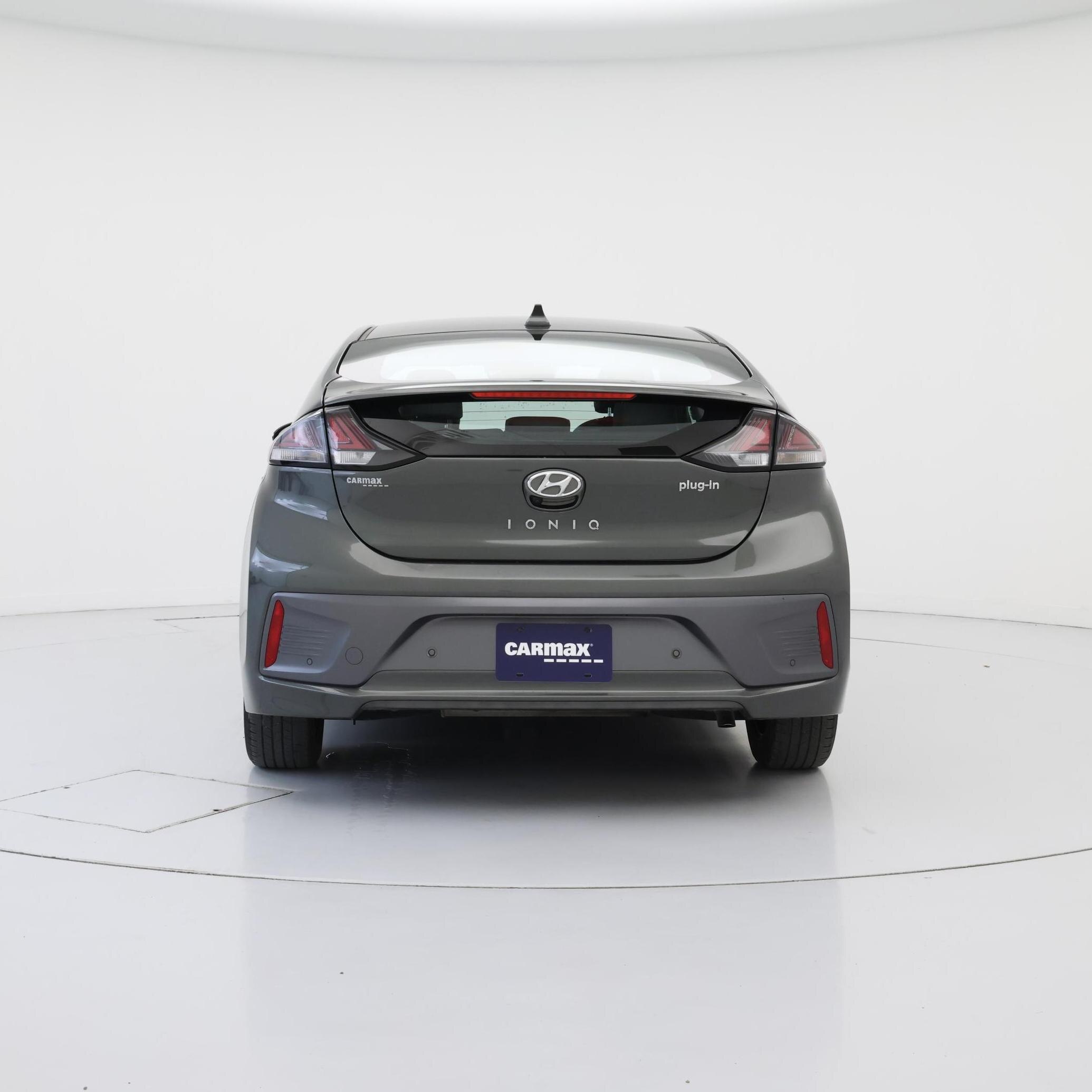 Thumbnail: 2022 Hyundai Ioniq - 6